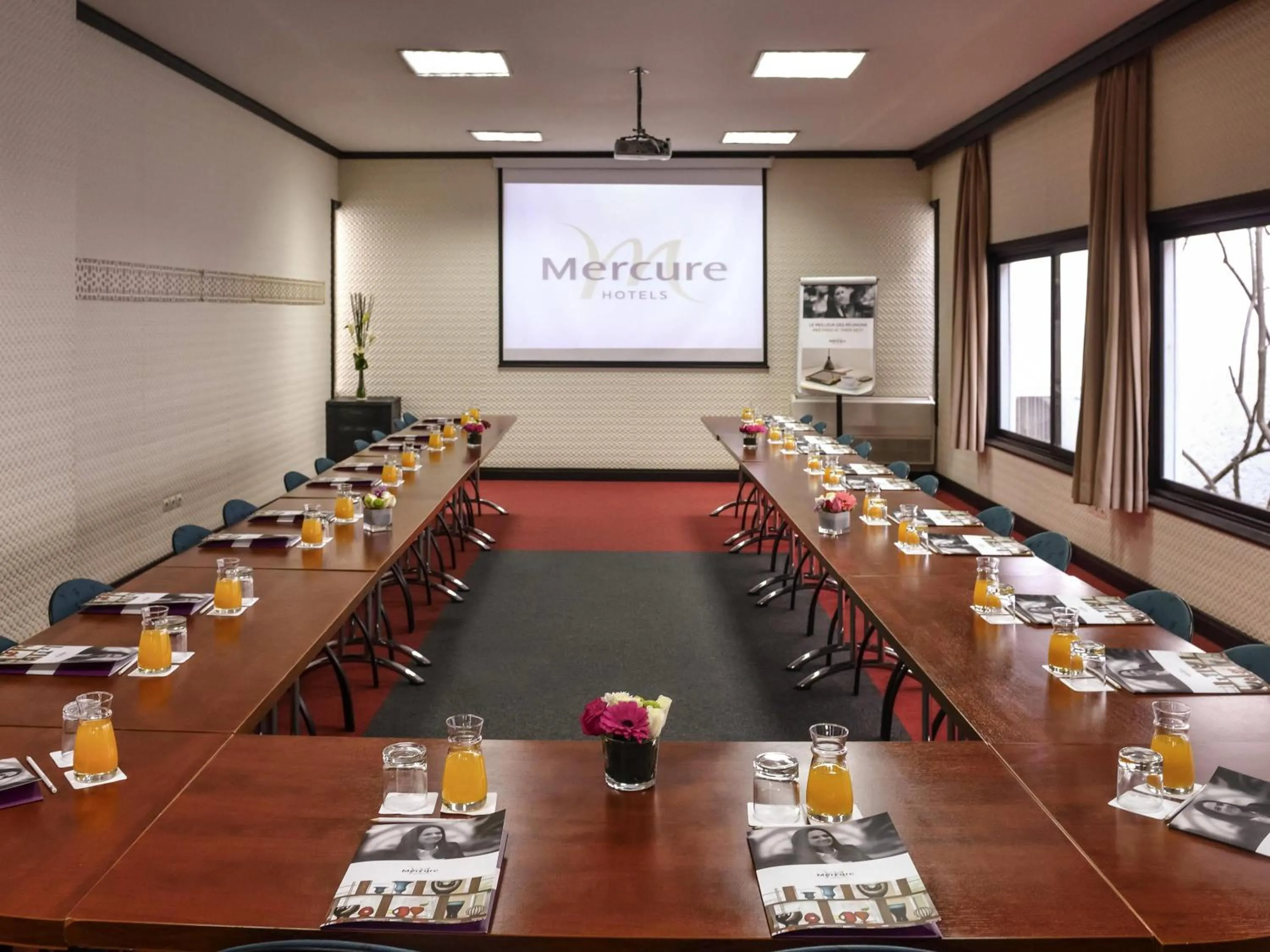 Meeting/conference room in Mercure Shéhérazade Rabat