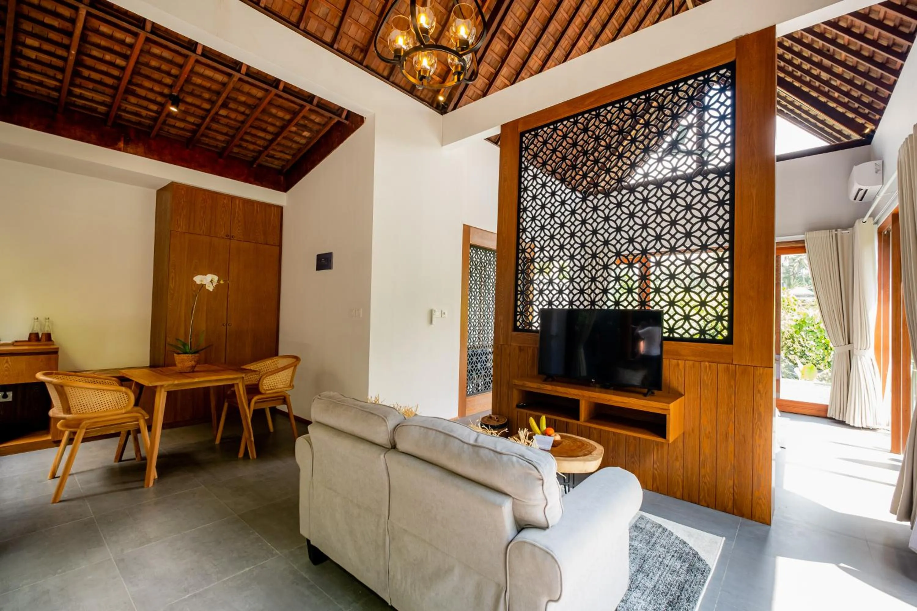 TV and multimedia in LeRosa Valley Resort