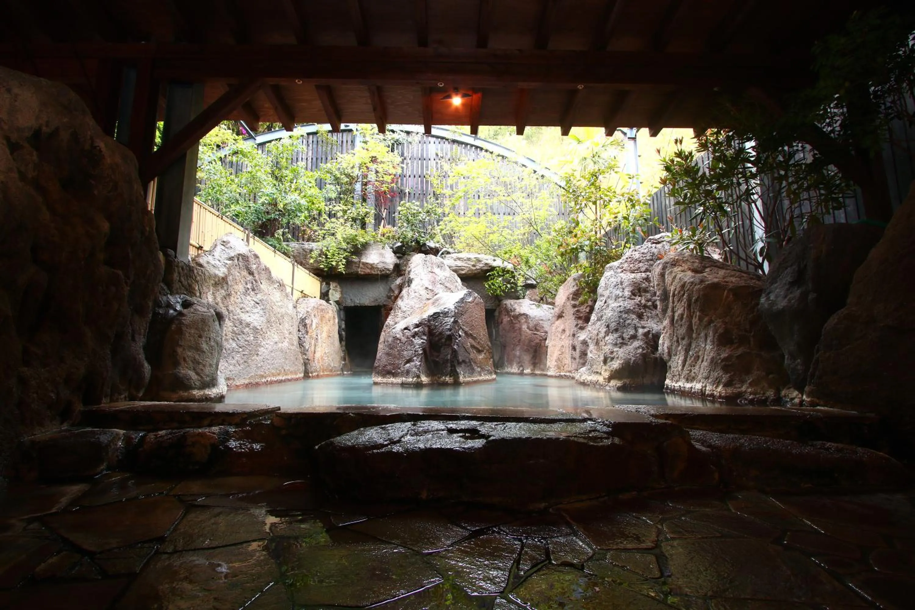 Hot Spring Bath in YamakawaZENZO