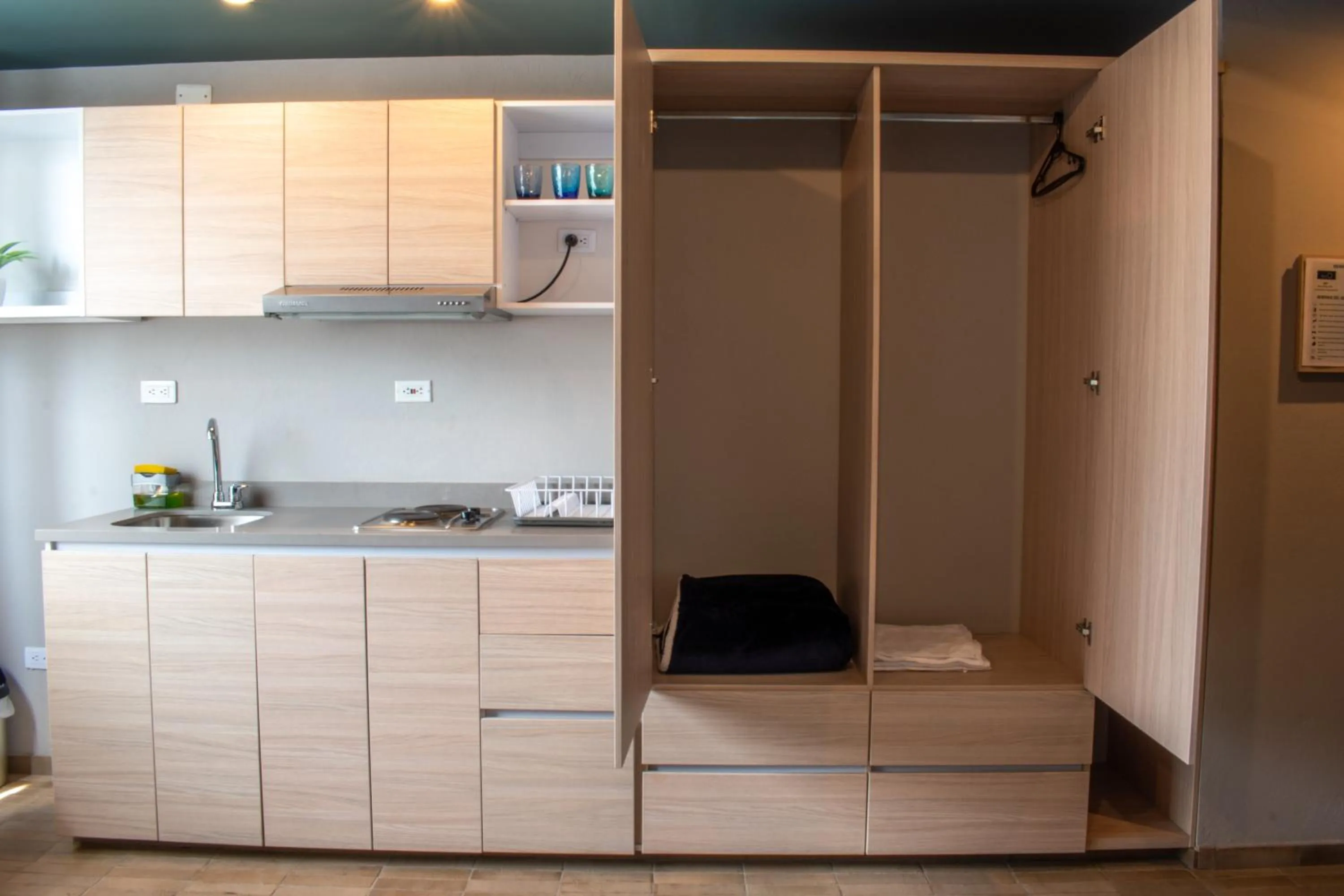 Cadena Hotelera Rey es