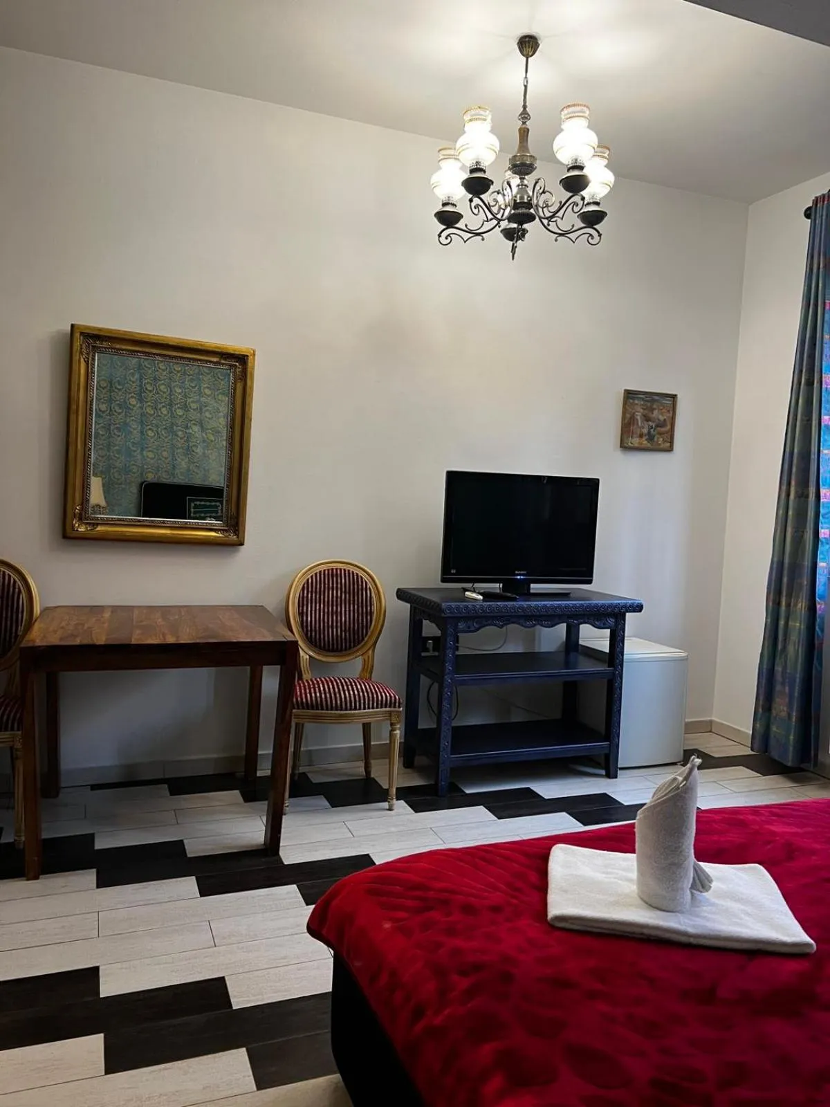 Bed in MICHELE Hotel