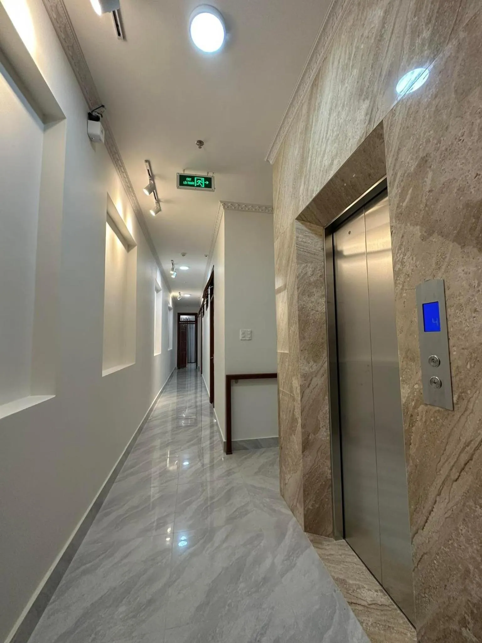 LES AMIS HOTEL ĐÀ LẠT