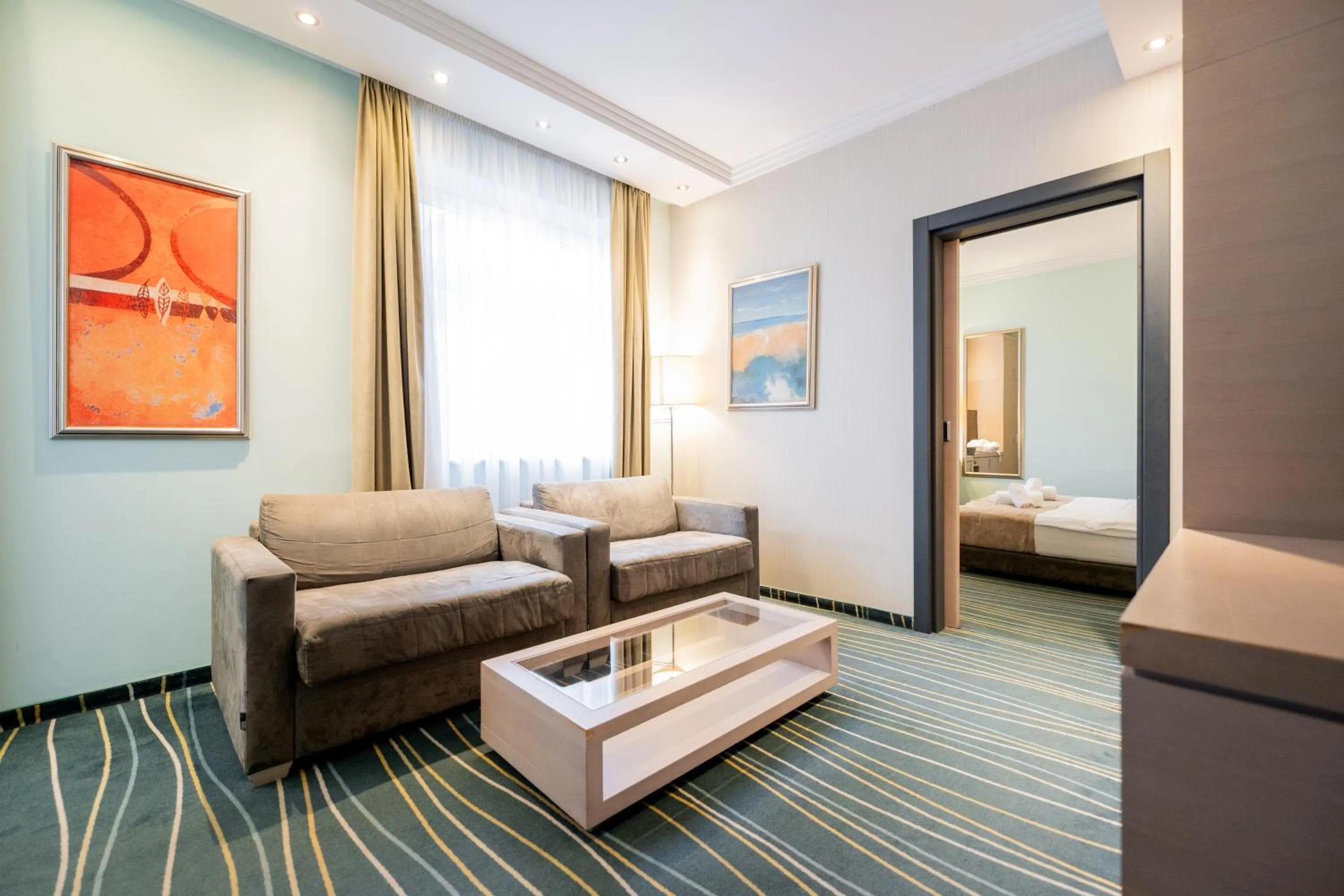 Living room, Bed in Kopernikus Hotel Prag