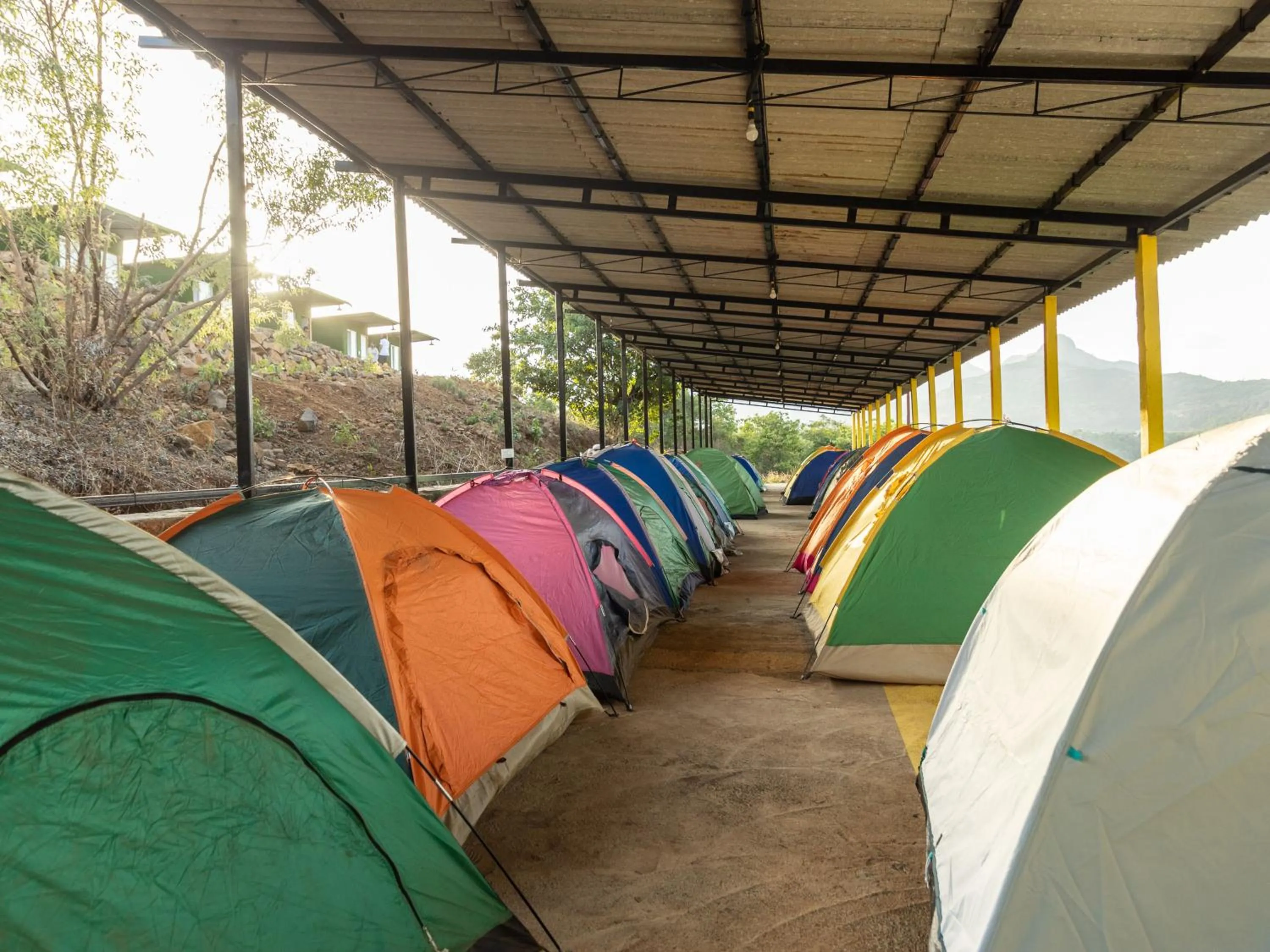 Day in The Hosteller Bhandardara