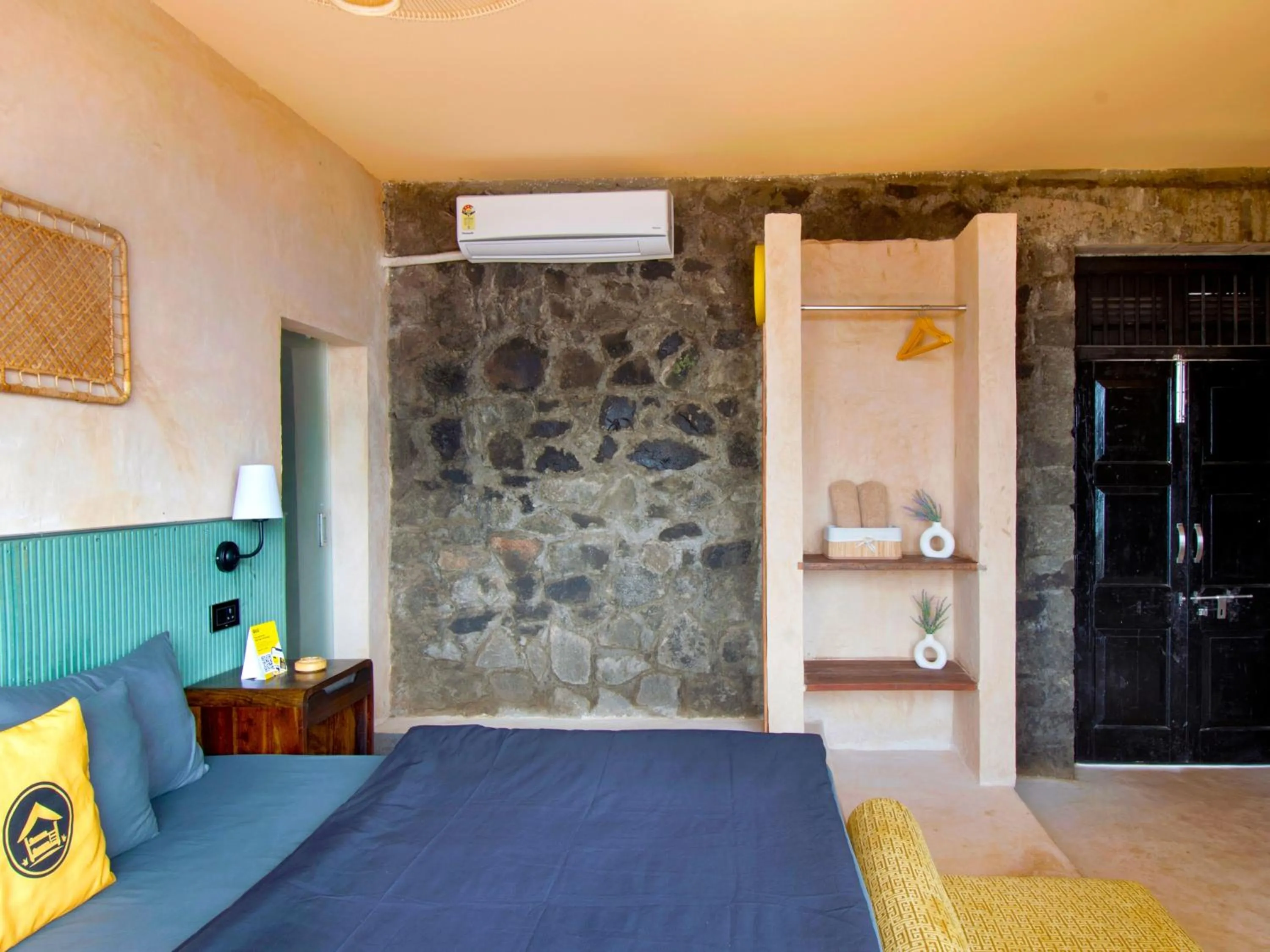 Bed in The Hosteller Bhandardara