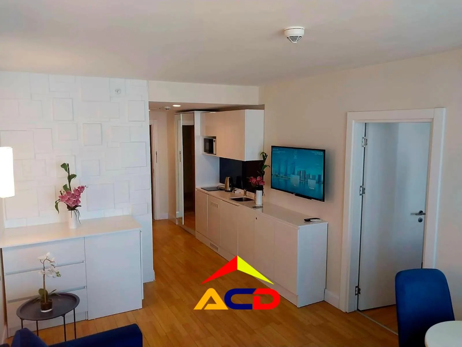 TV and multimedia in Orbi City A - C - D