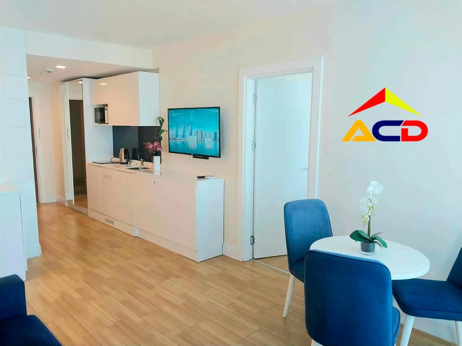 TV and multimedia in Orbi City A - C - D