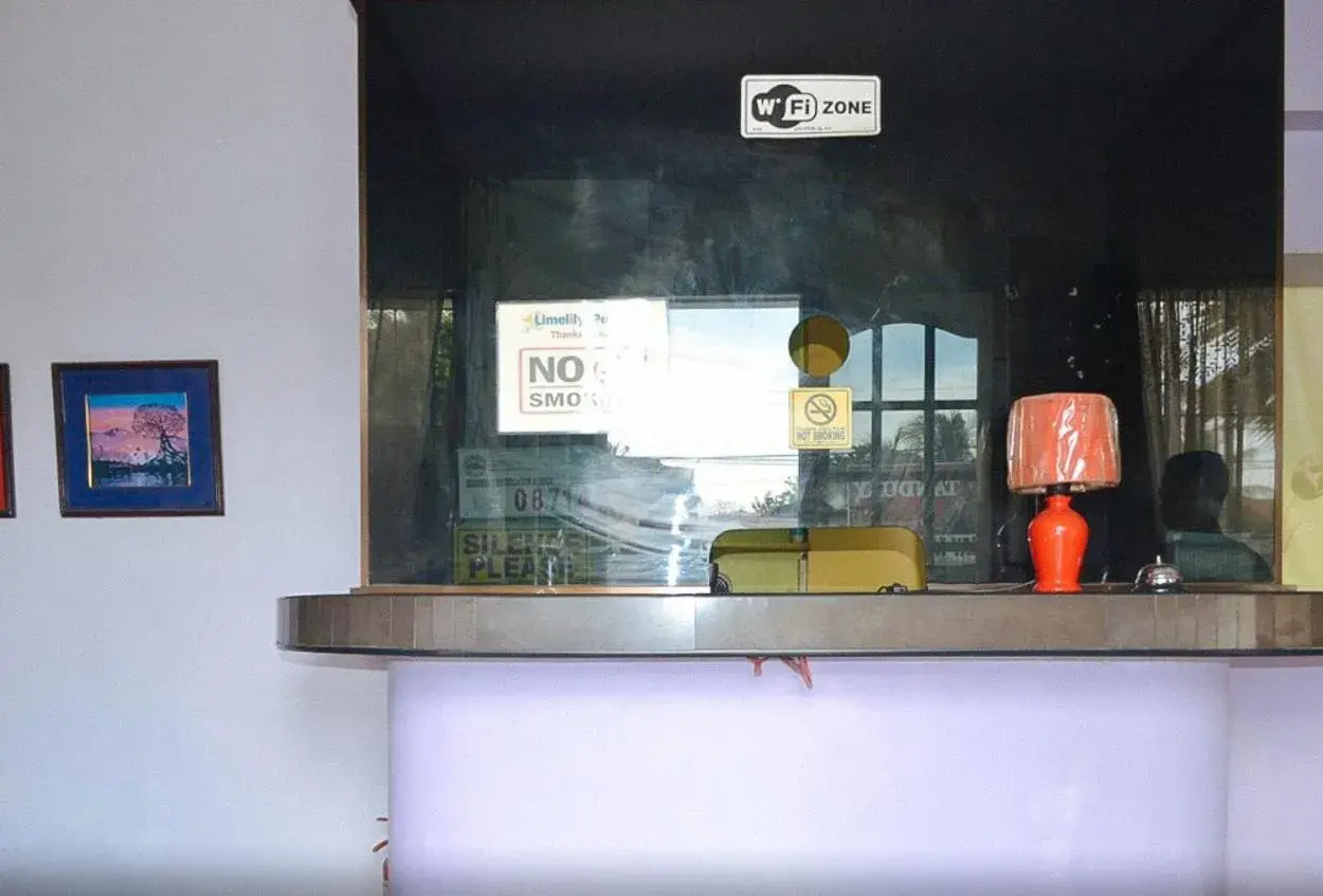 Lobby or reception in RedDoorz @ Limelily Pension Inn General Santos City Lobby or reception in RedDoorz @ Limelily Pension Inn General Santos City