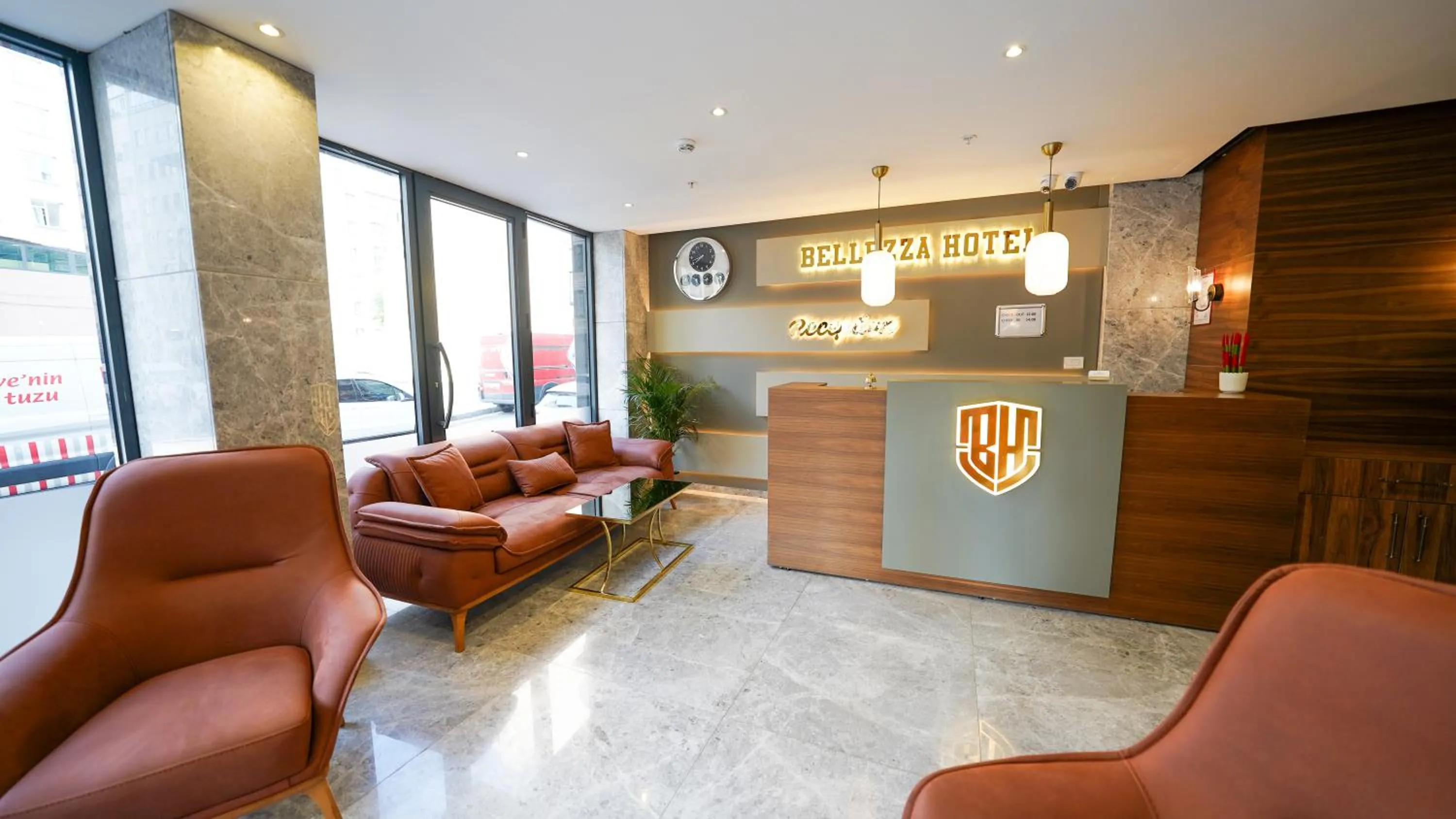 Lobby or reception in Bellezza Hotel