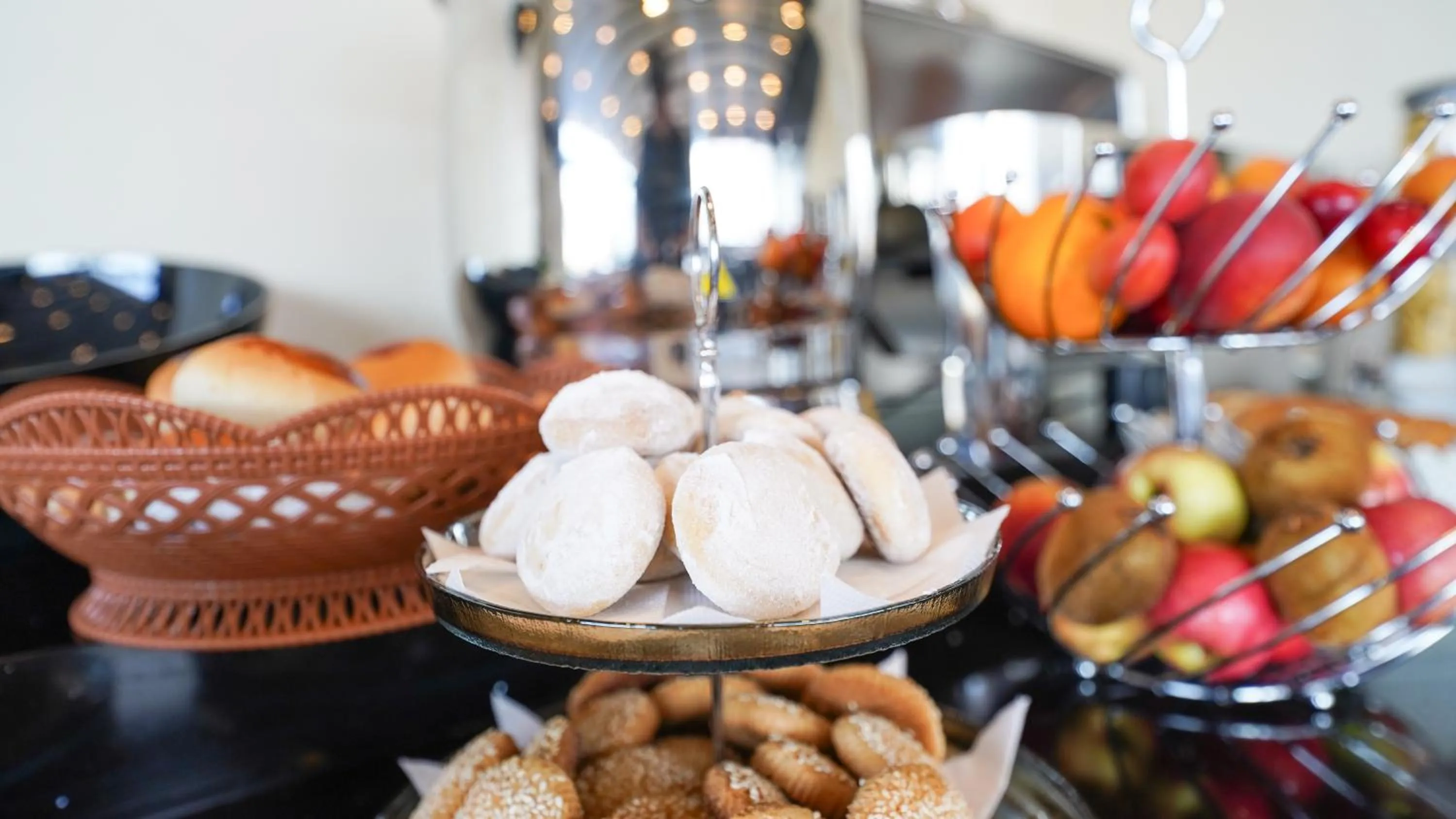 Food and drinks in Bellezza Hotel