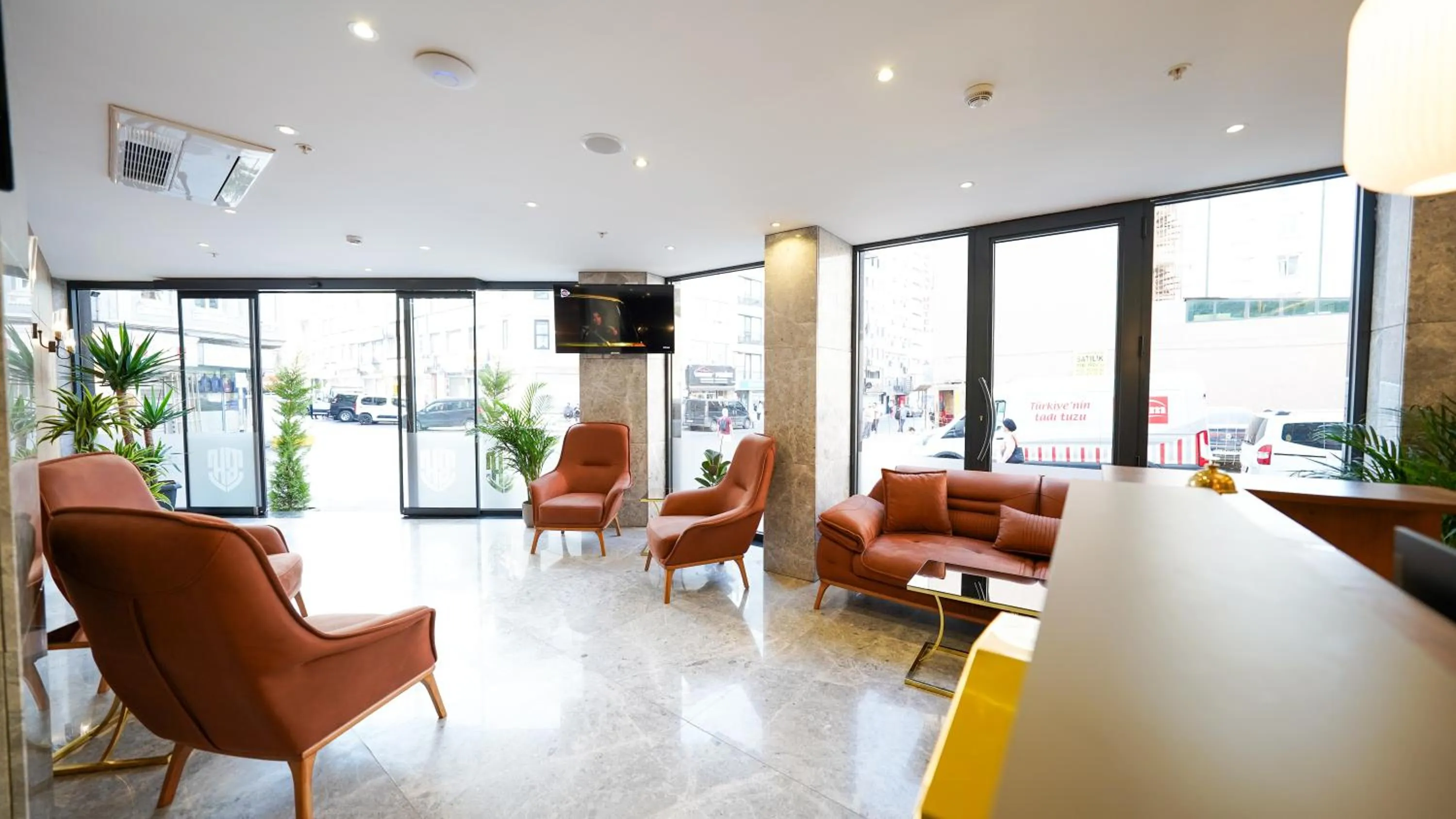 Seating area in Bellezza Hotel