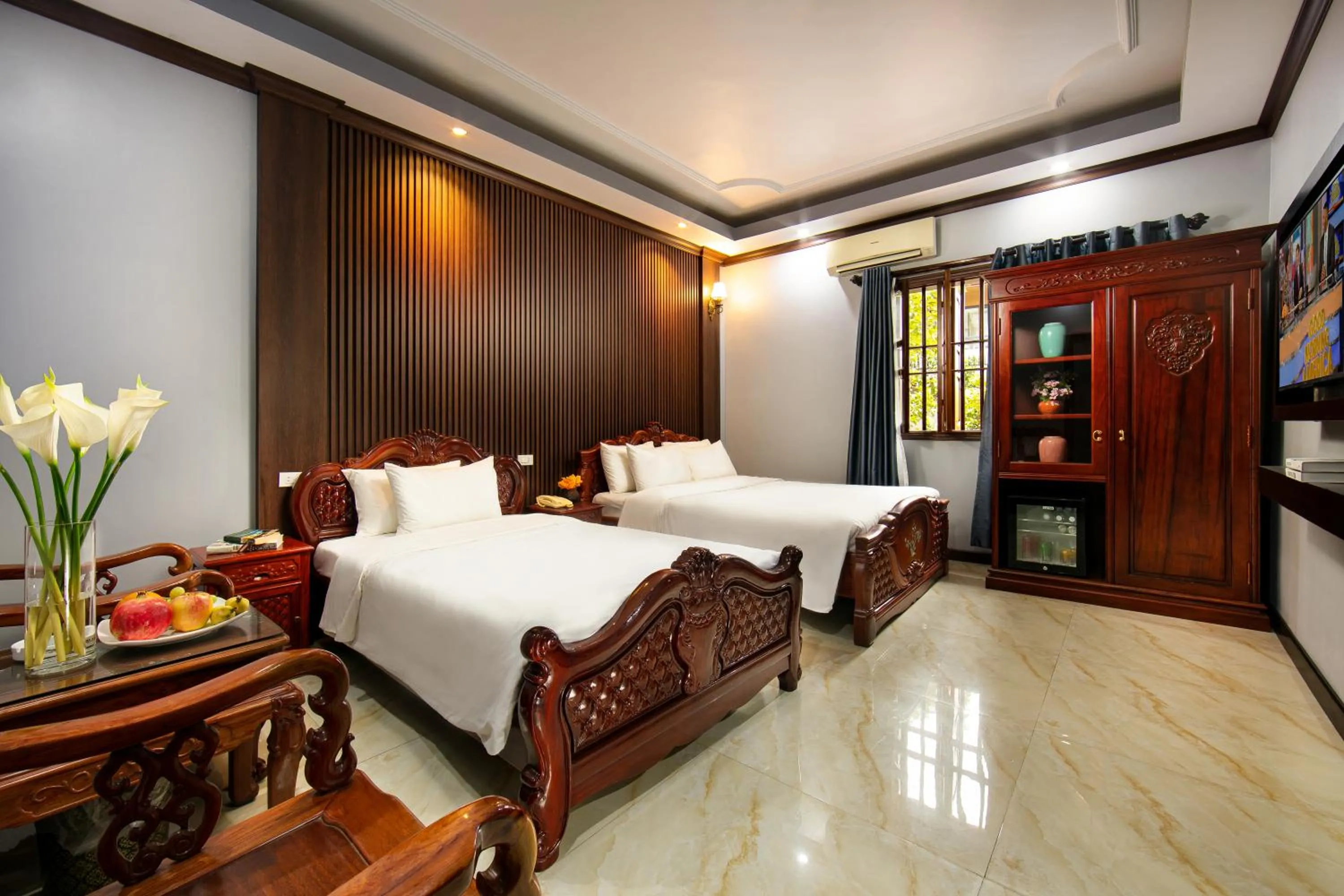 Photo of the whole room, Bed in Nam Hai Hotel