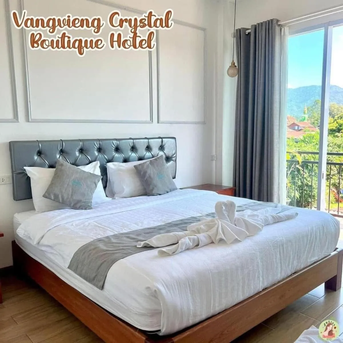 Bed in VangVieng Crystal Boutique Hotel