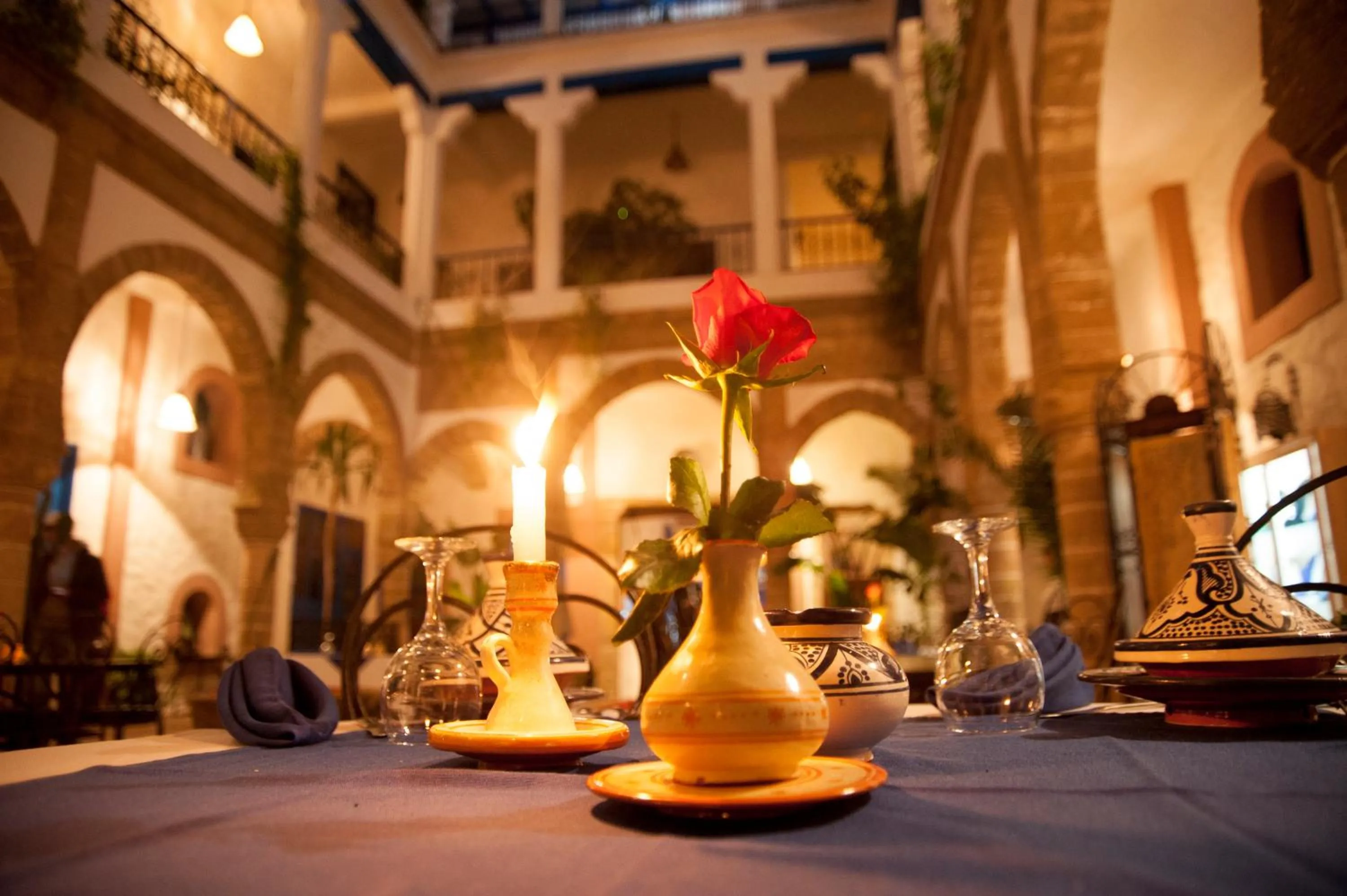 Restaurant/places to eat in Riad Al Madina