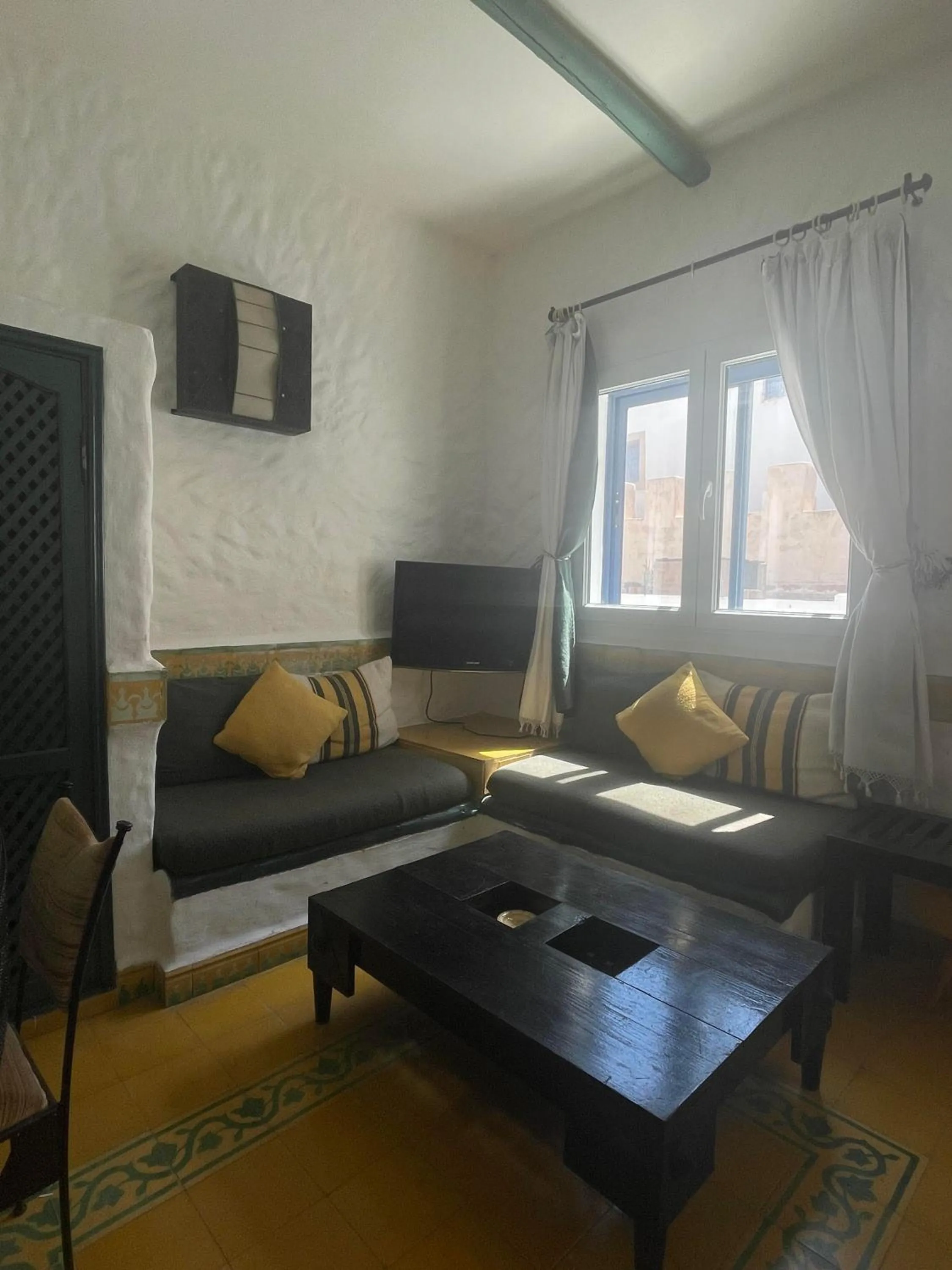 TV and multimedia in Riad Al Madina