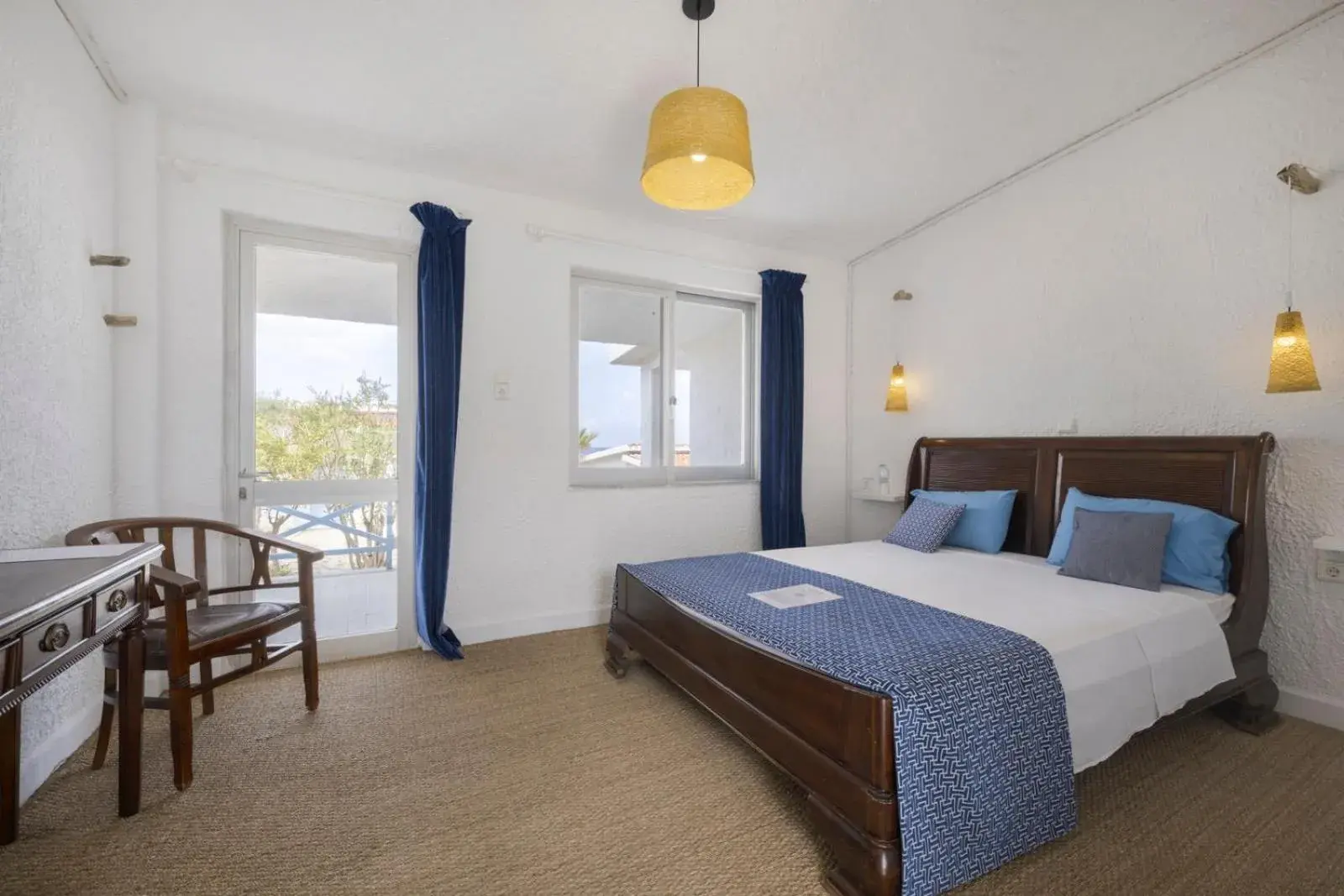 Double Room with Garden View in Lassion Hotel Double Room with Garden View in Lassion Hotel