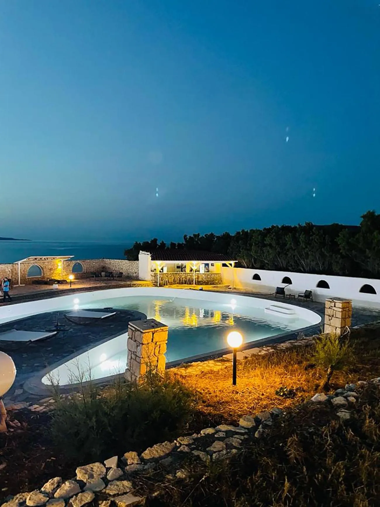 Swimming pool in Lassion Hotel