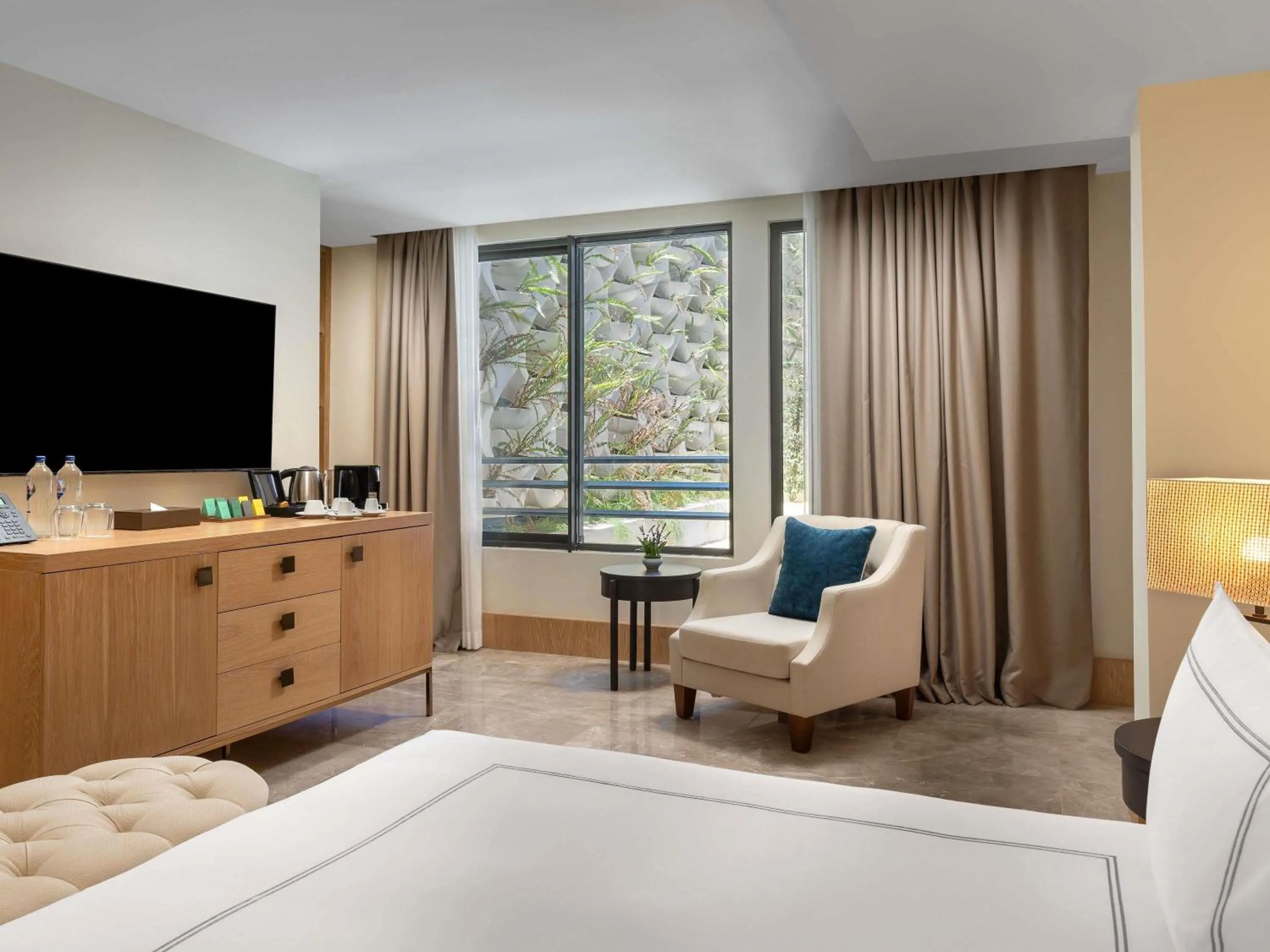 Bedroom, Bed in Swissôtel Living Bodrum