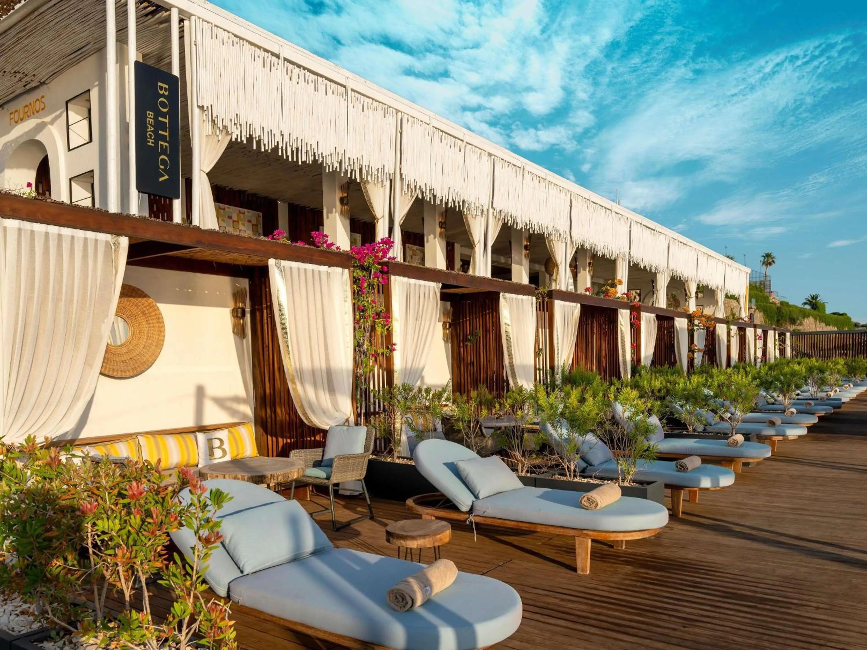 Lounge or bar in Swissôtel Living Bodrum