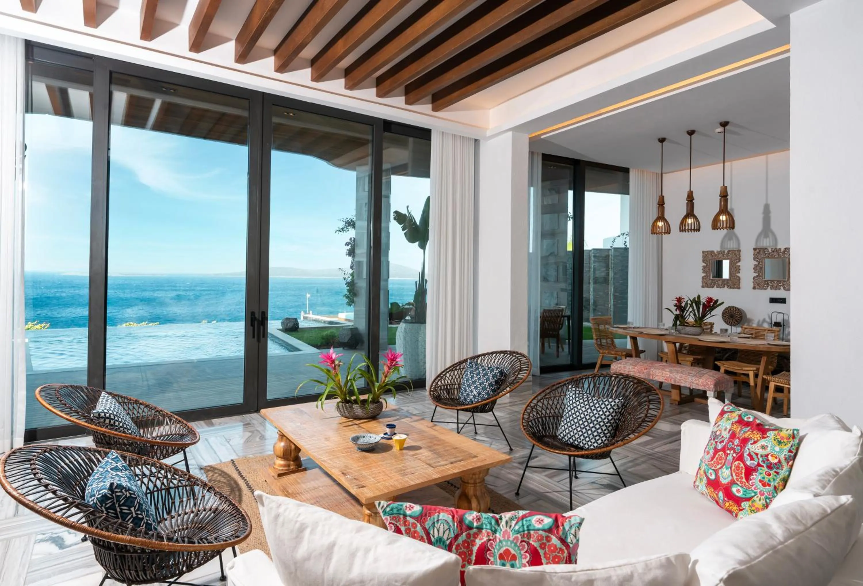 Living room in Swissôtel Living Bodrum