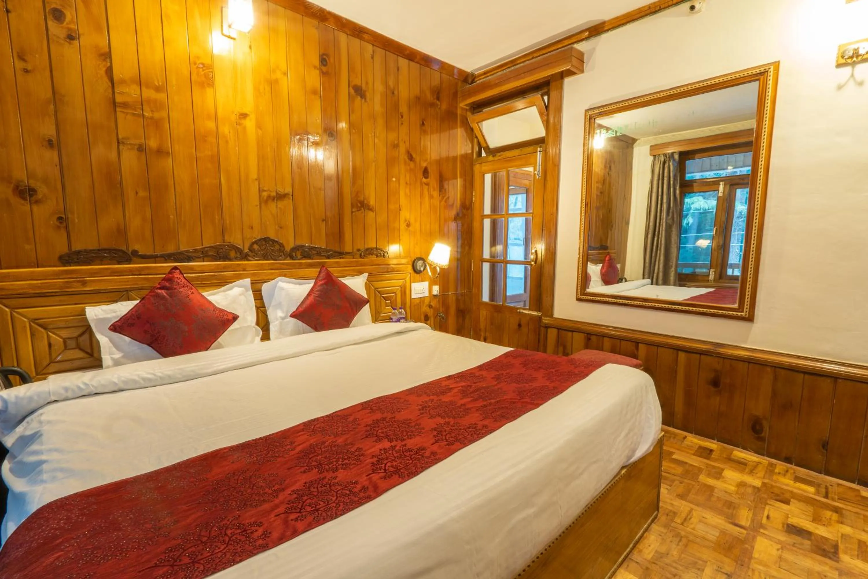 Bed in Holiday Home International -Vivaan Stays