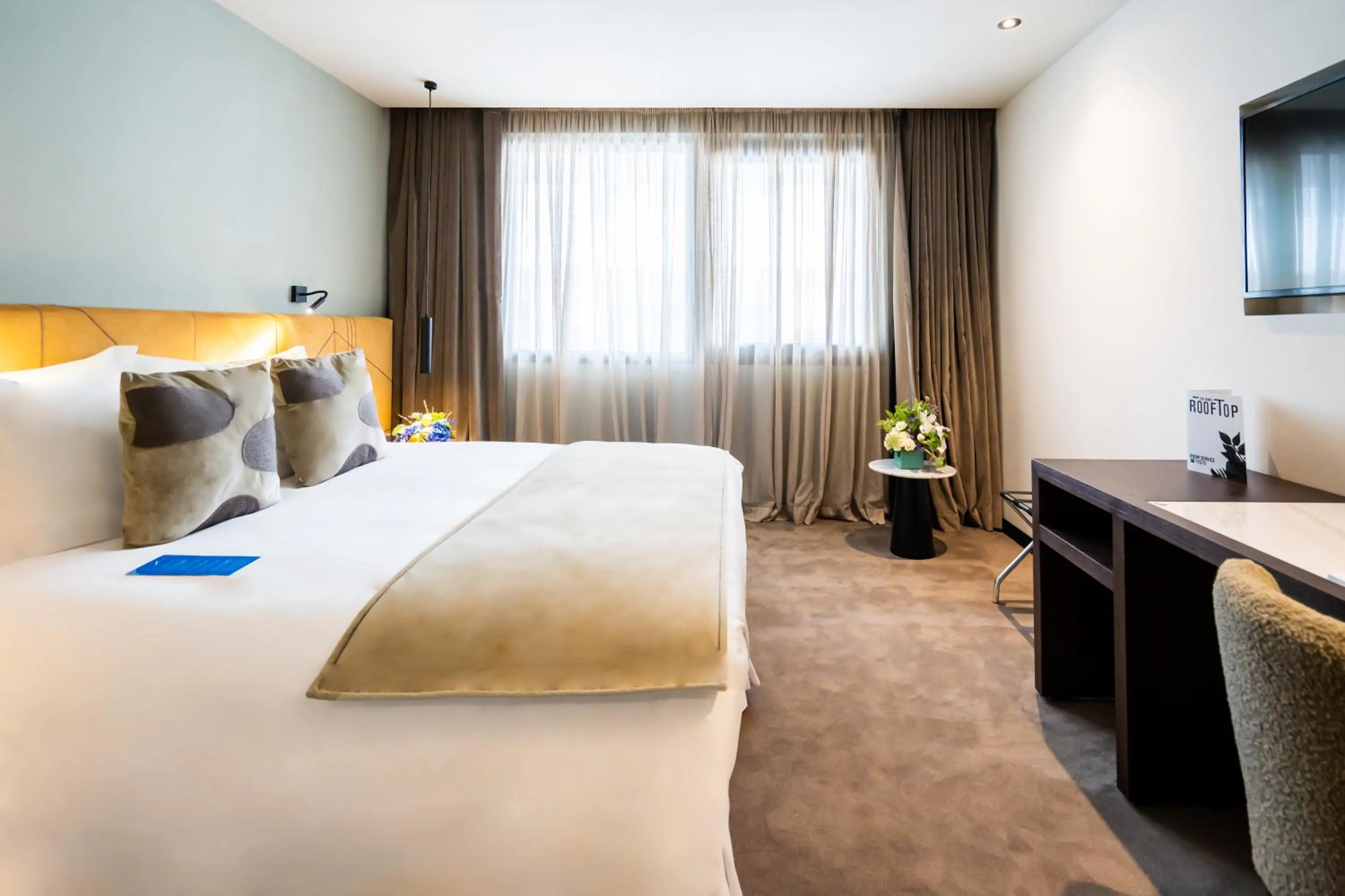 Bed in JM Suites Hotel Eco-Friendly Casablanca