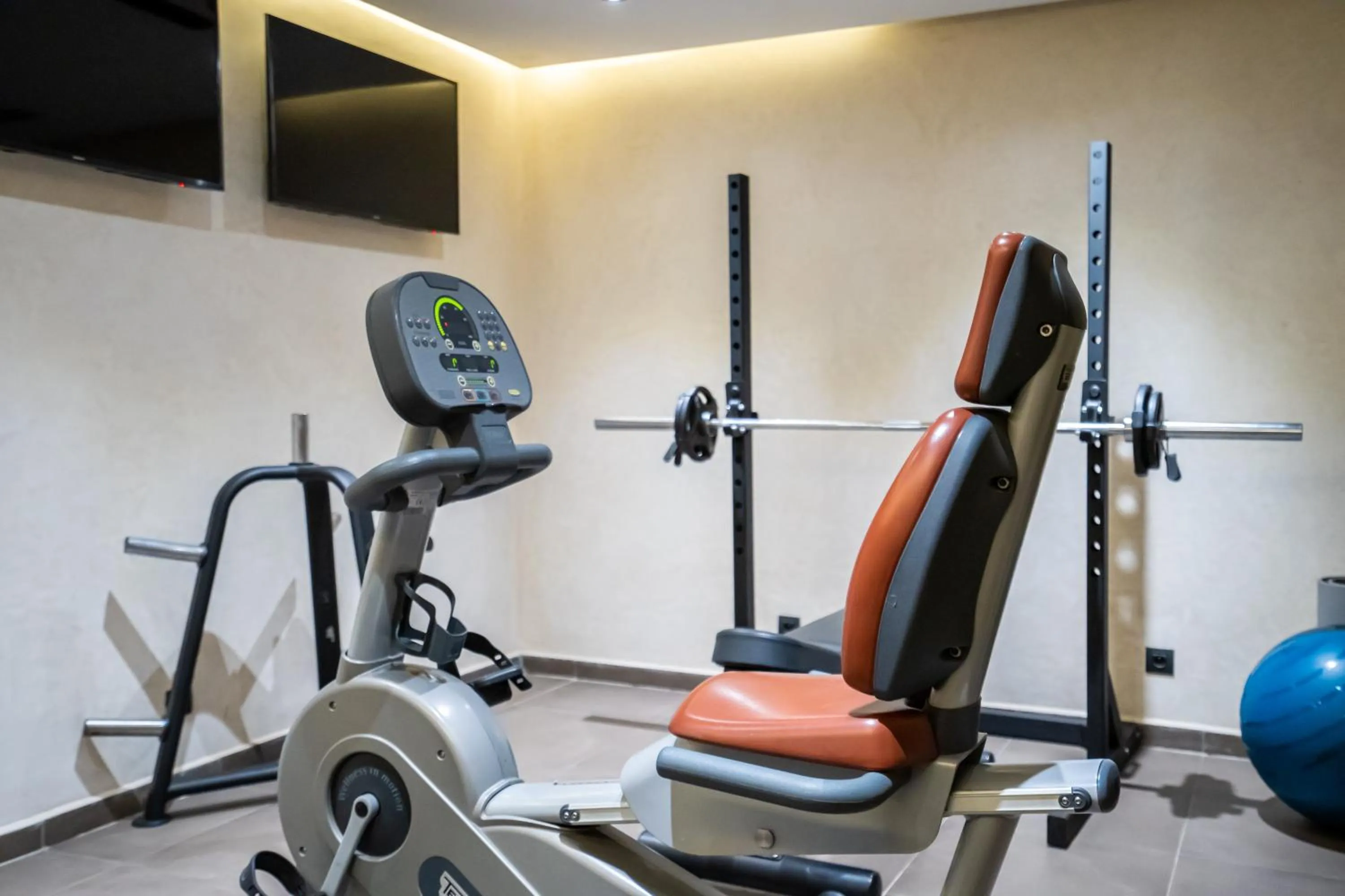 Fitness centre/facilities in JM Suites Hotel Eco-Friendly Casablanca