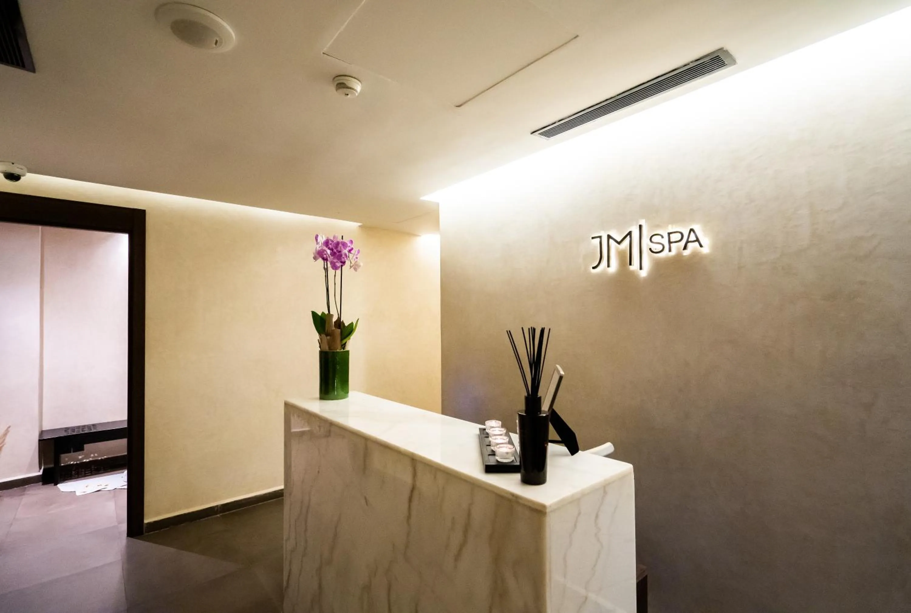 Fitness centre/facilities in JM Suites Hotel Eco-Friendly Casablanca