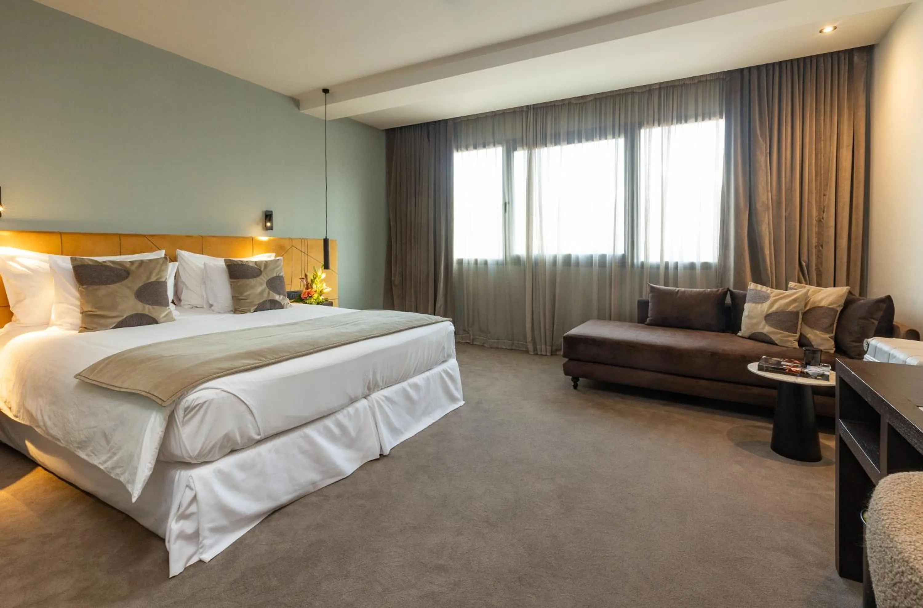 Bed in JM Suites Hotel Eco-Friendly Casablanca