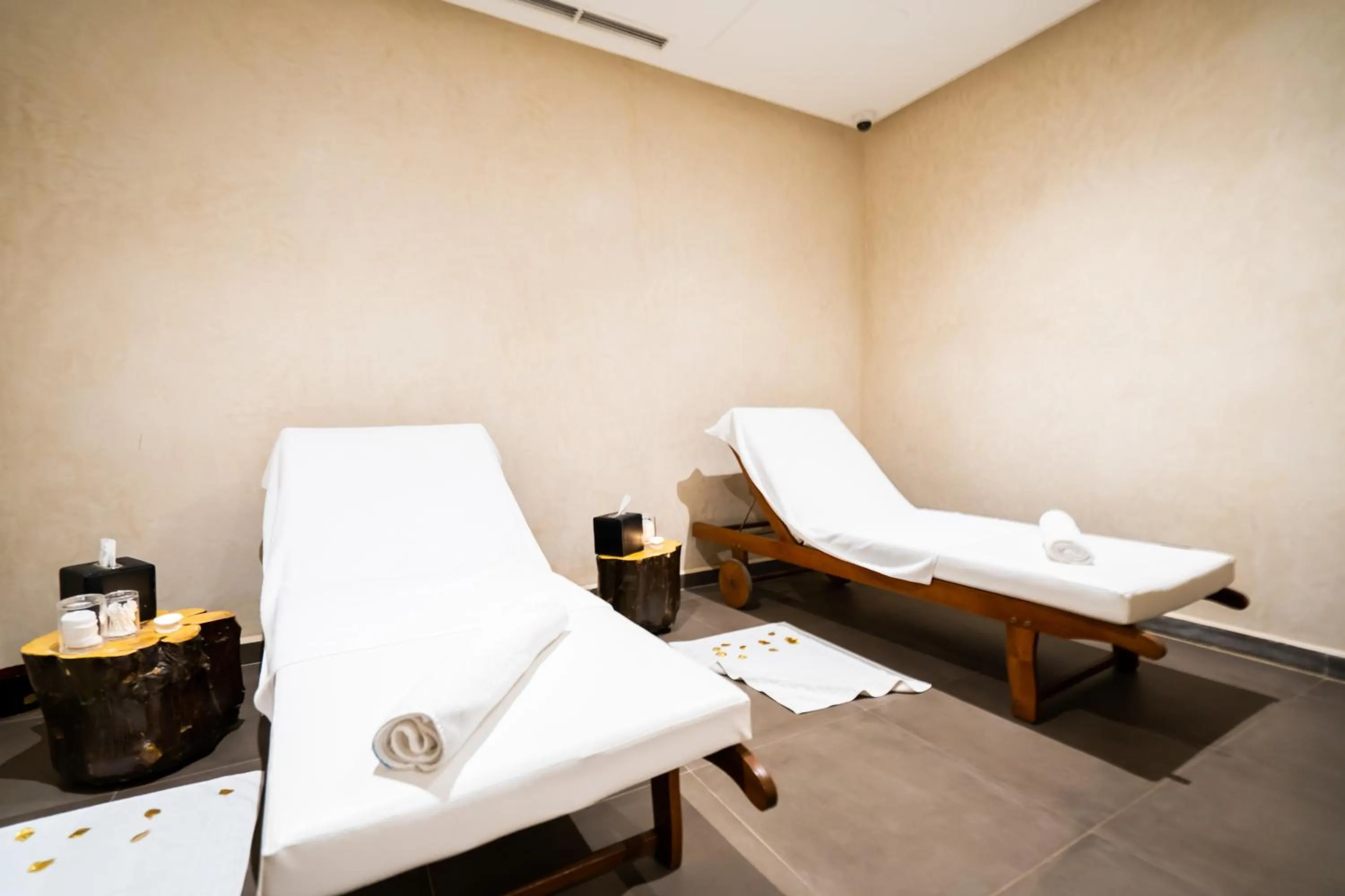 Fitness centre/facilities in JM Suites Hotel Eco-Friendly Casablanca