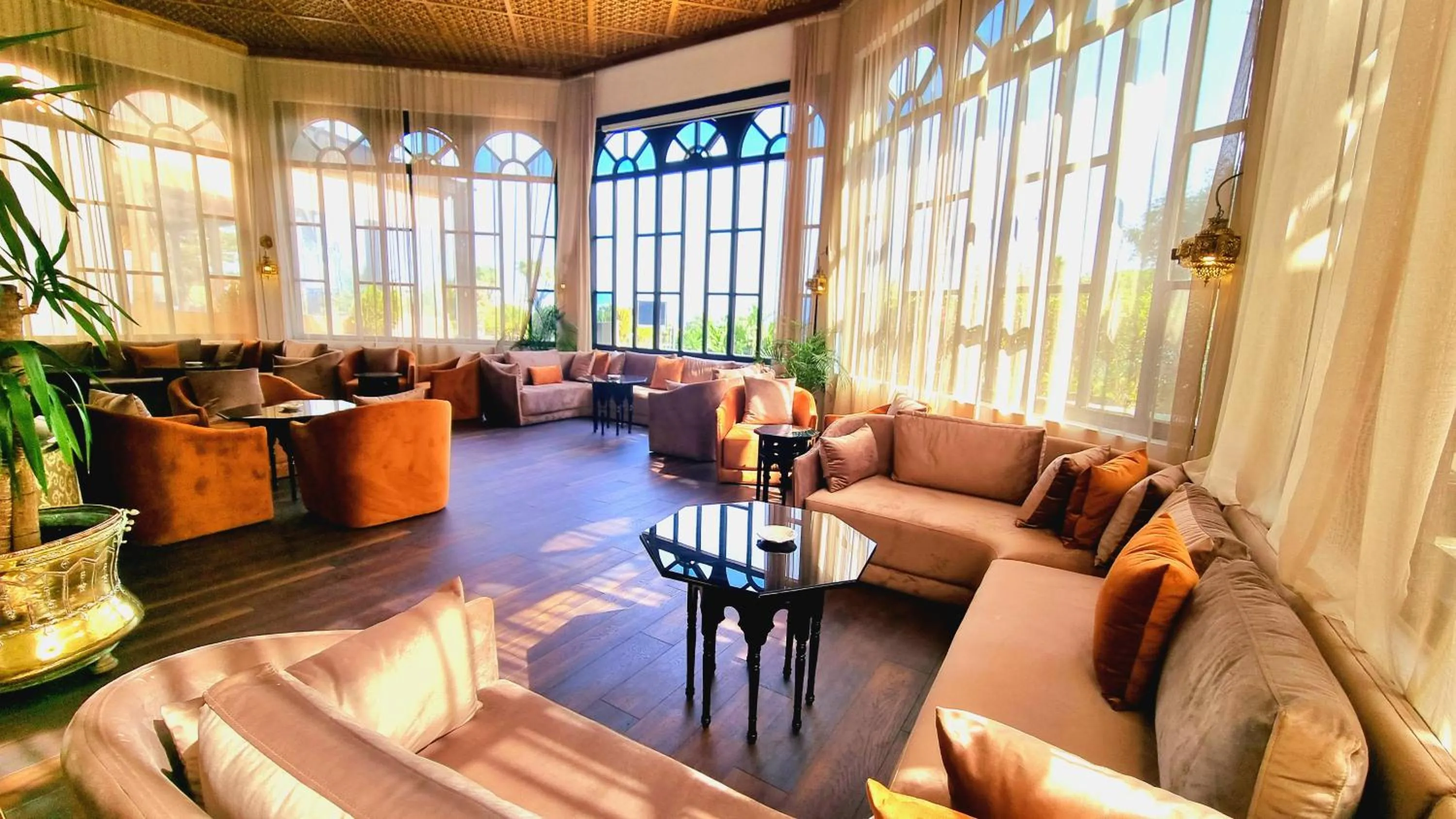 Lounge or bar in El Minzah Hotel