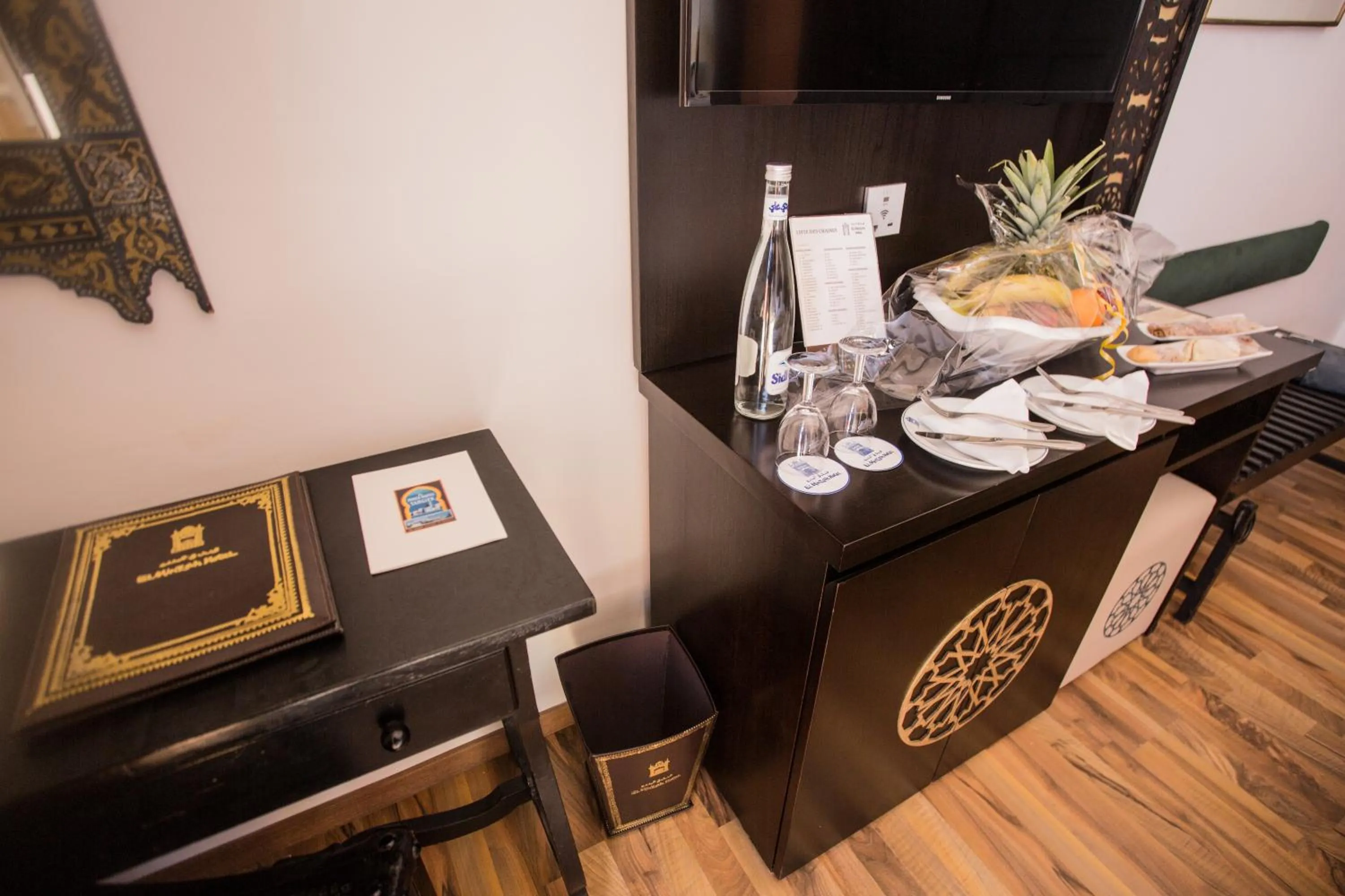 Bedroom in El Minzah Hotel