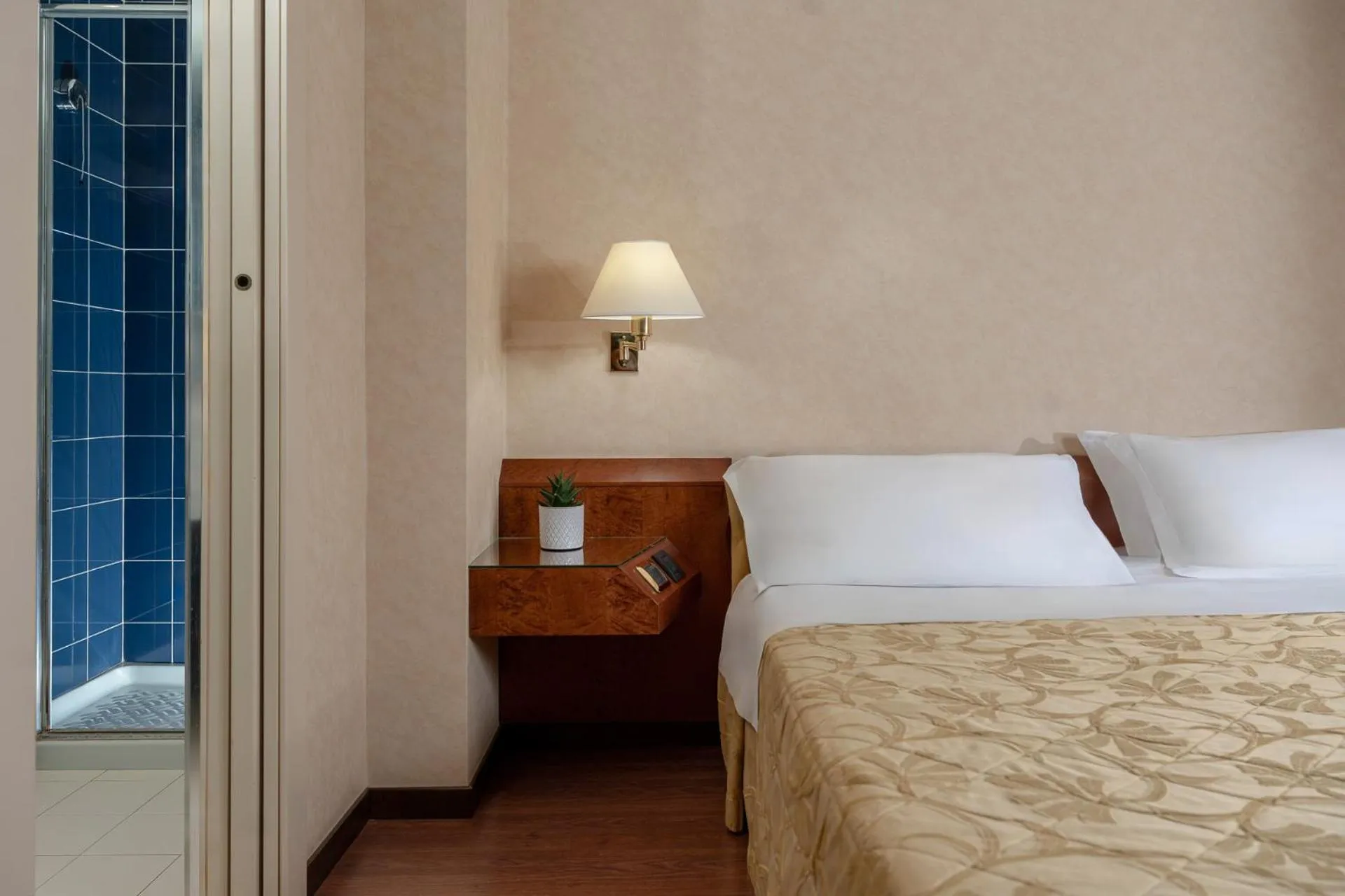 Bedroom, Bed in Grand Hotel San Marino