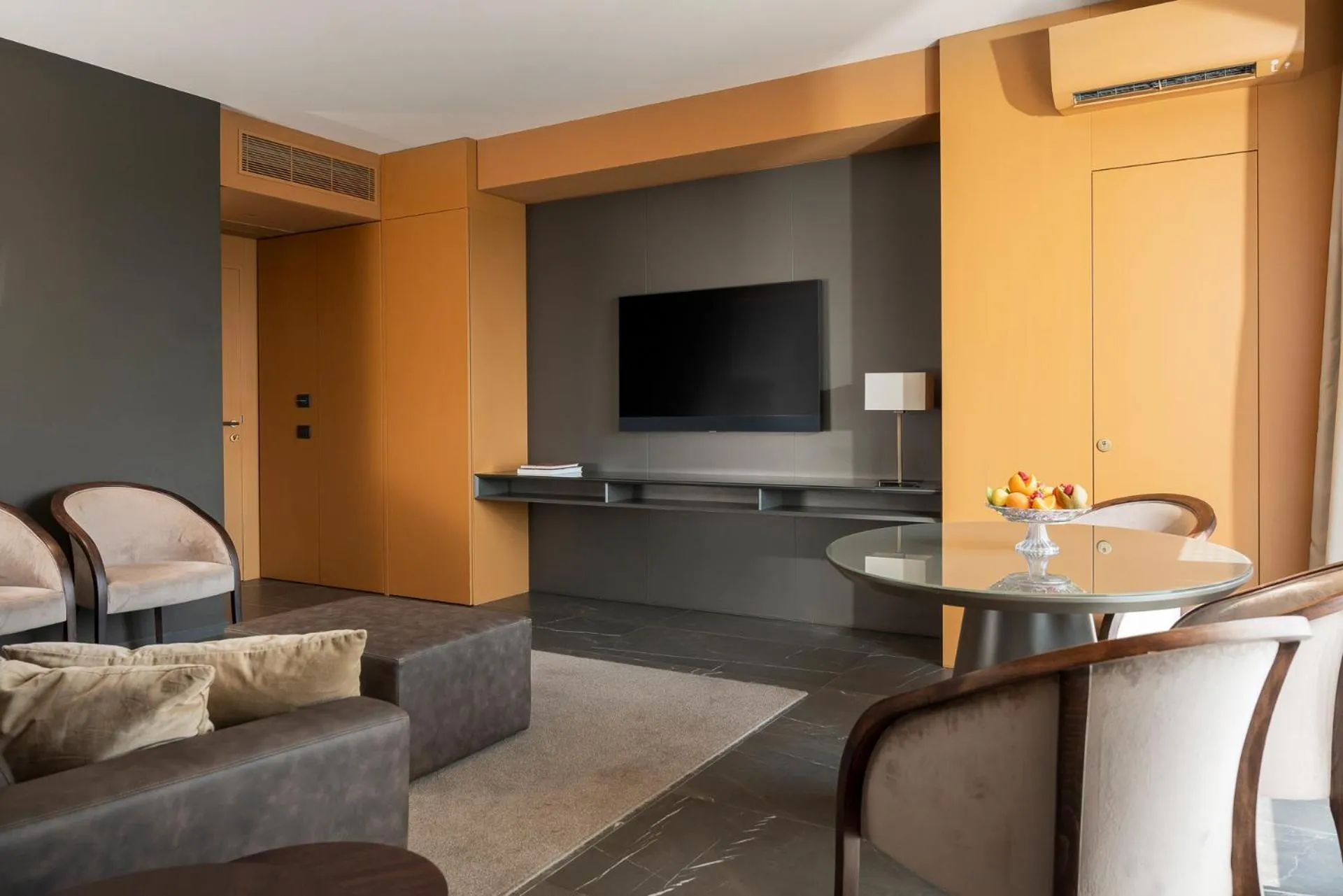 TV and multimedia in Grand Hotel San Marino