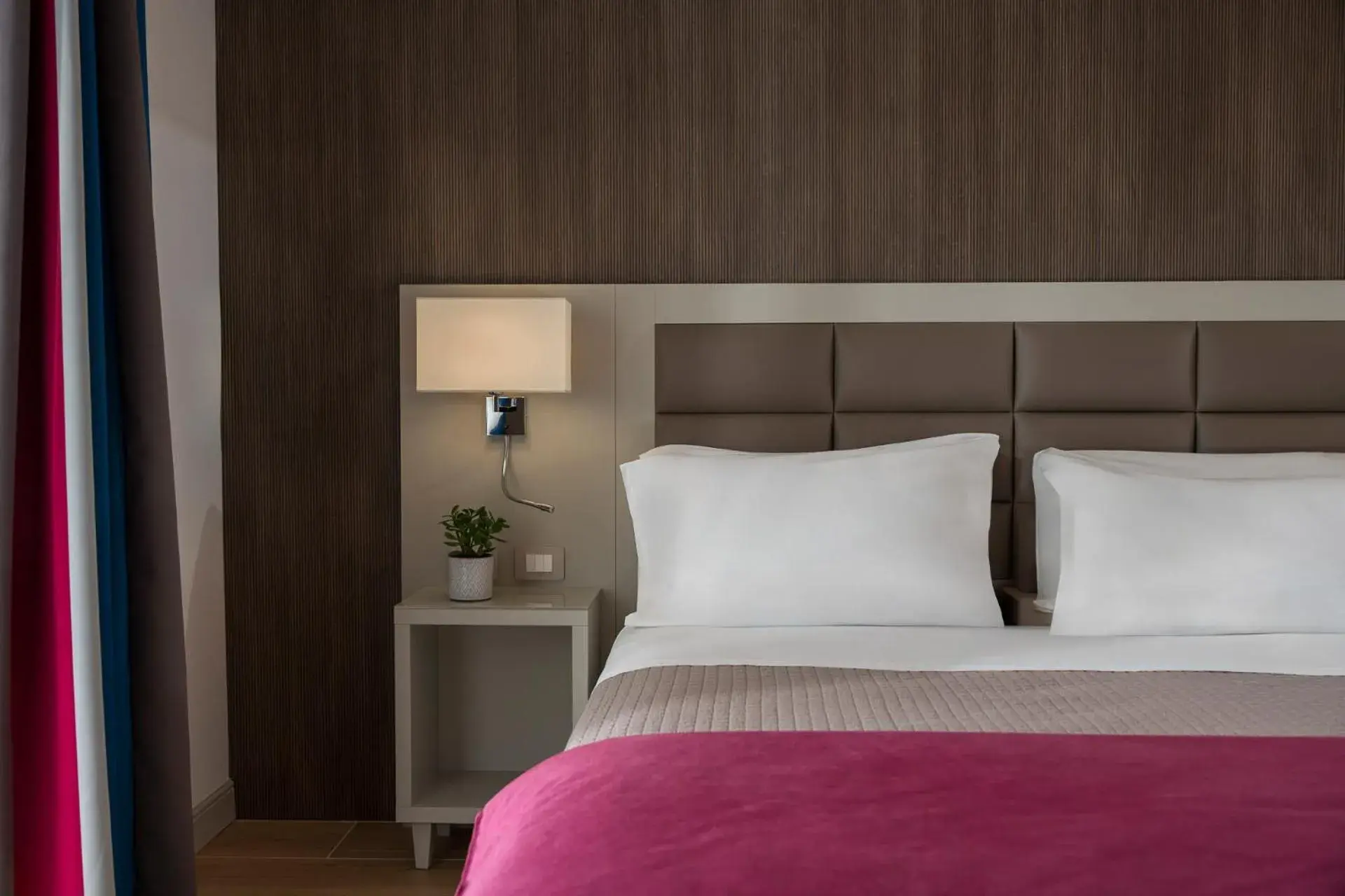 Deluxe Double or Twin Room with Mountain View in Grand Hotel San Marino Deluxe Double or Twin Room with Mountain View in Grand Hotel San Marino