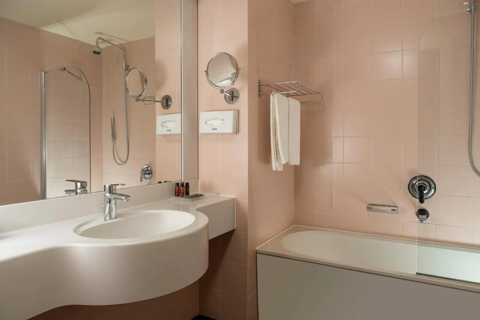 Bathroom in Grand Hotel San Marino