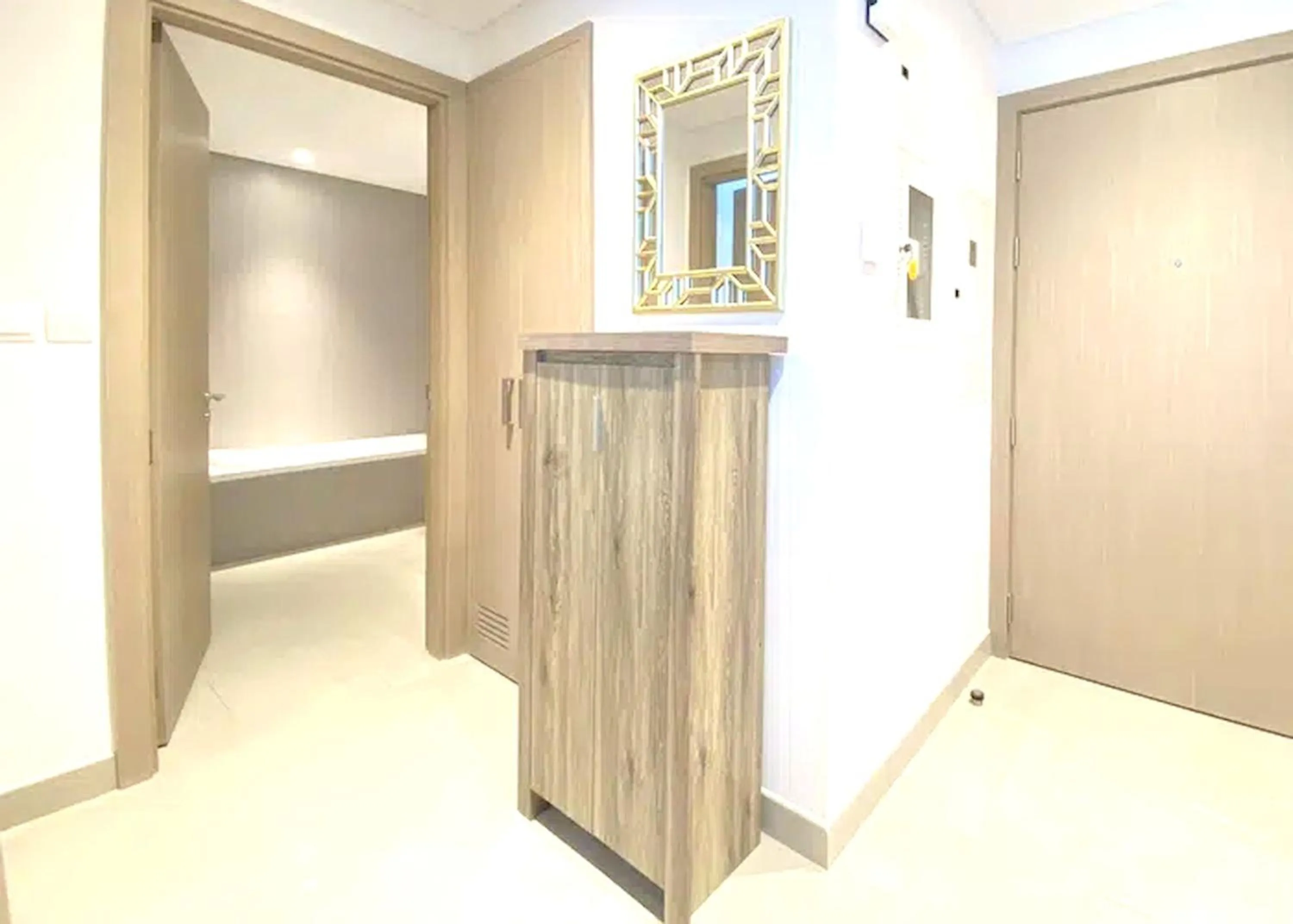 Bathroom in Super OYO 928 Home 436 Binghatti Mirage - 1Br, Jvc