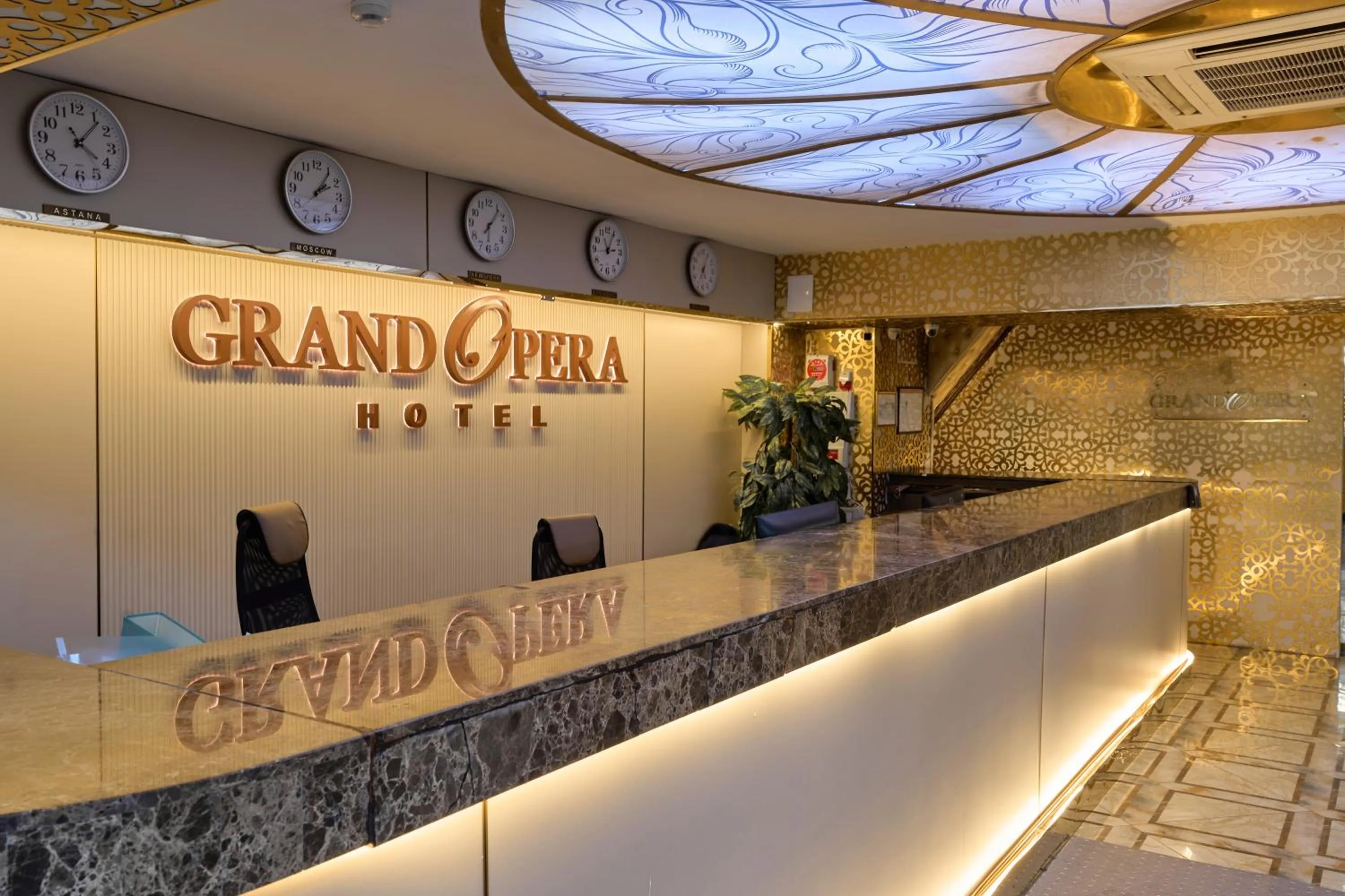 GRAND OPERA HOTEL