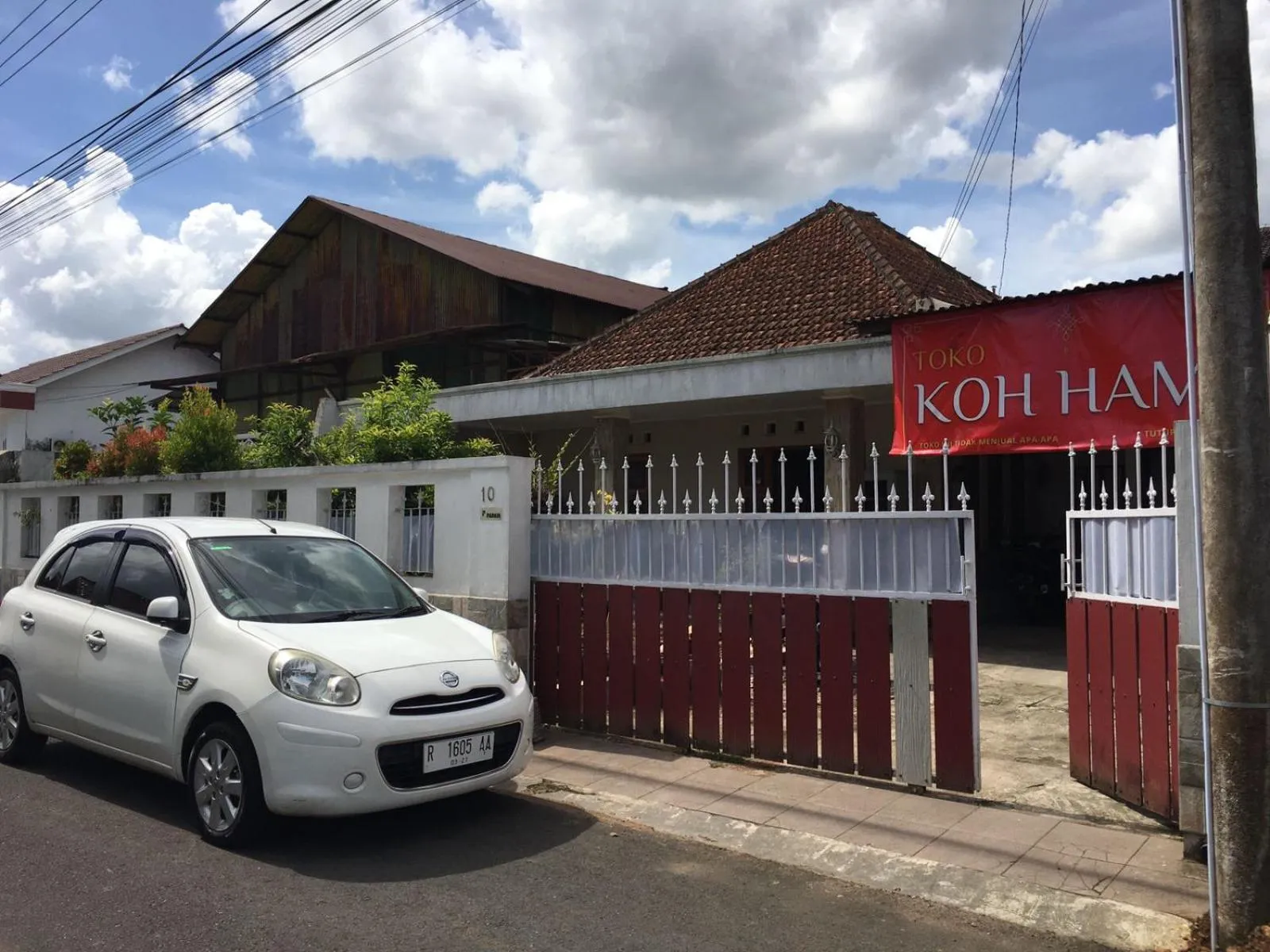 Facade/entrance in SPOT ON 92415 Bima House Syariah
