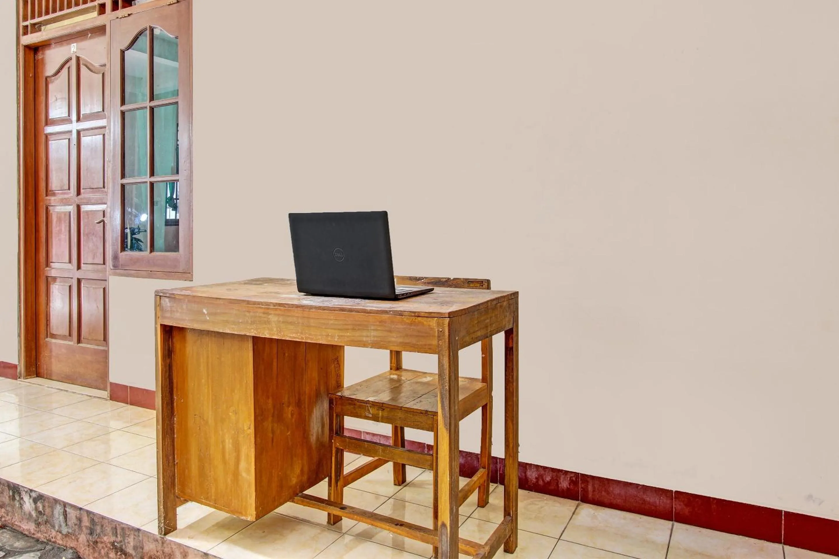 Lobby or reception in Hotel O Puri Kasih Guest House Syariah