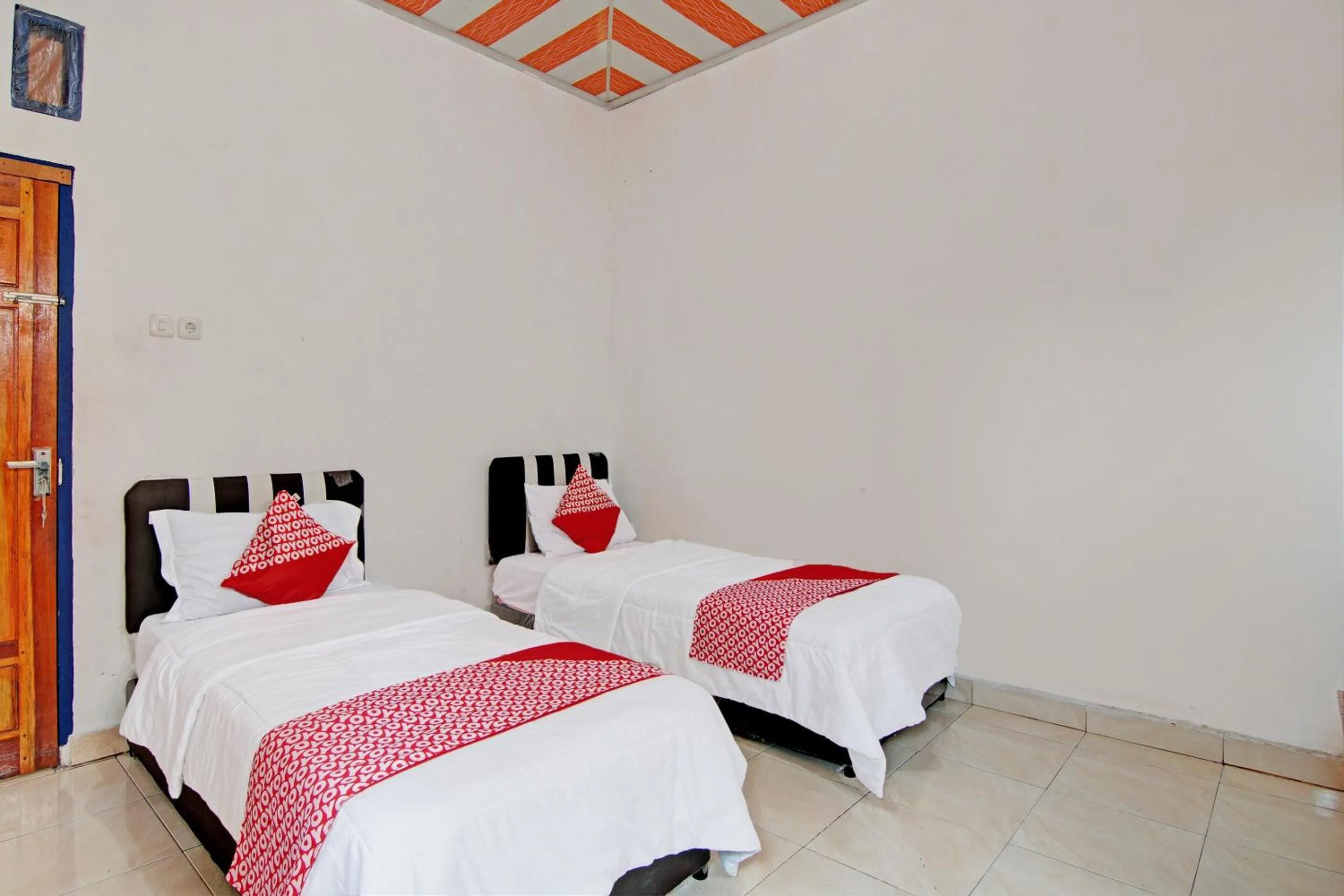 Bedroom in Hotel O Hadhilfa Homestay Syariah Near Nowwa Cafe