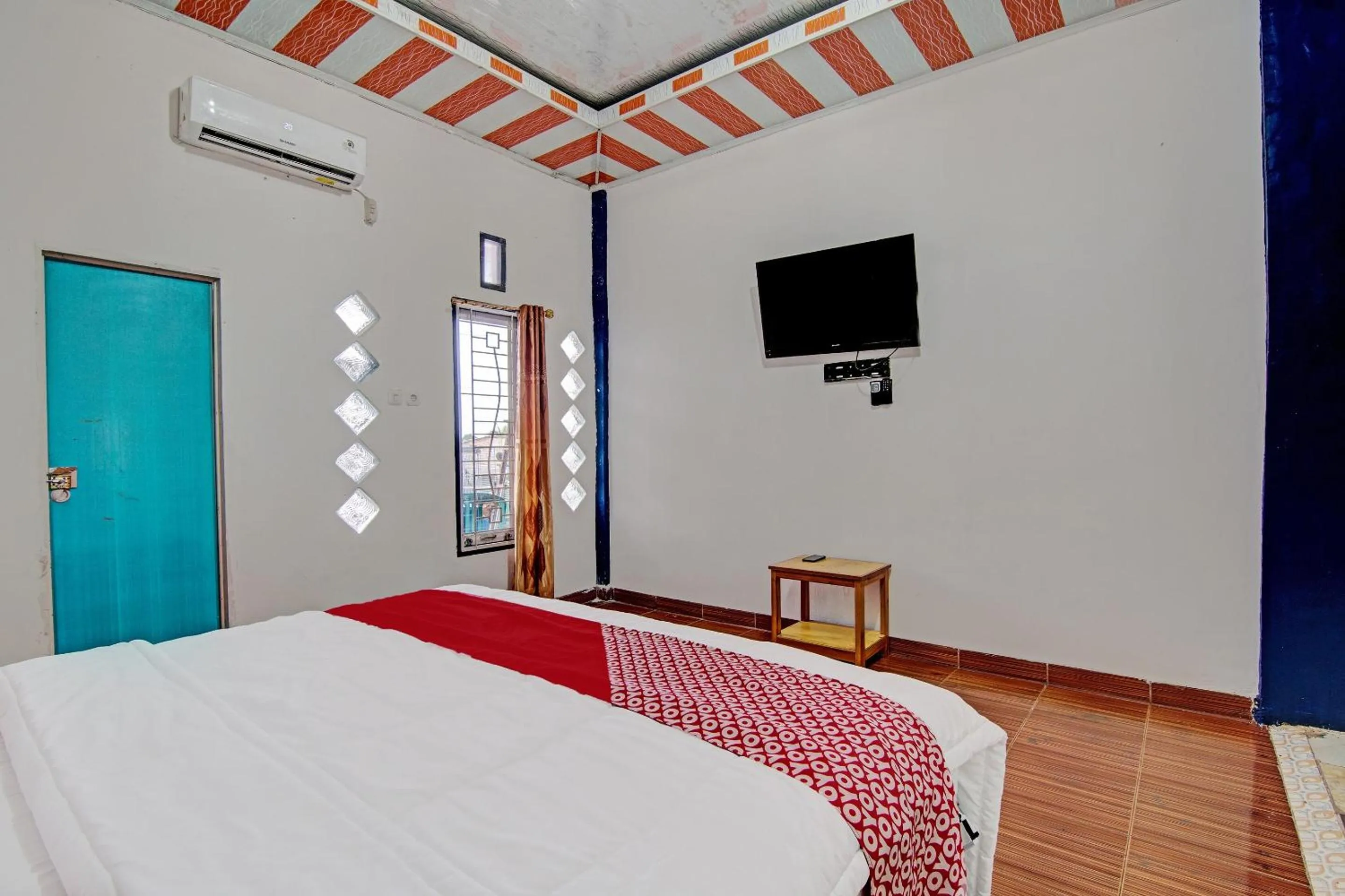 Bedroom in Hotel O Hadhilfa Homestay Syariah Near Nowwa Cafe