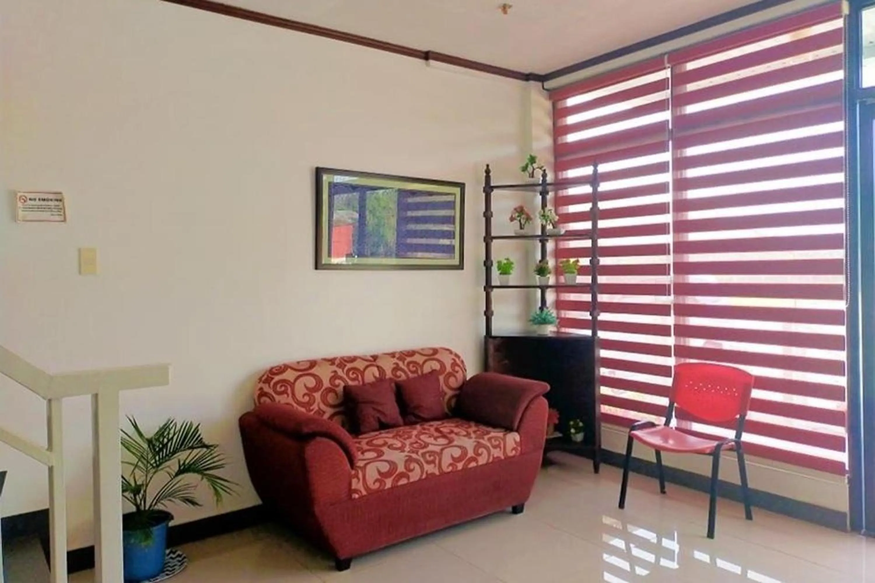 Lobby or reception in EC Hotel near Laoag Airport