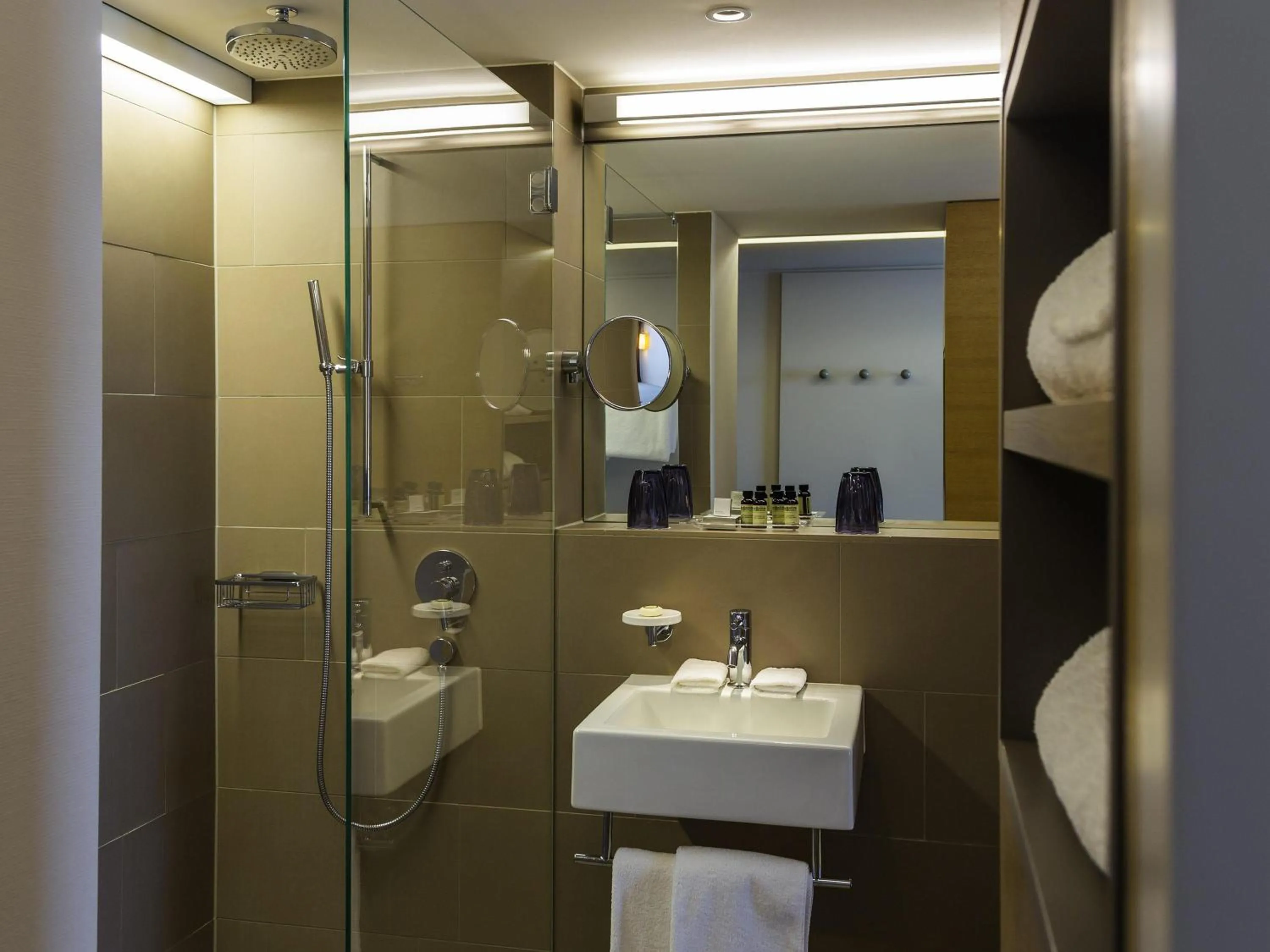 Bedroom in Pullman Basel Europe