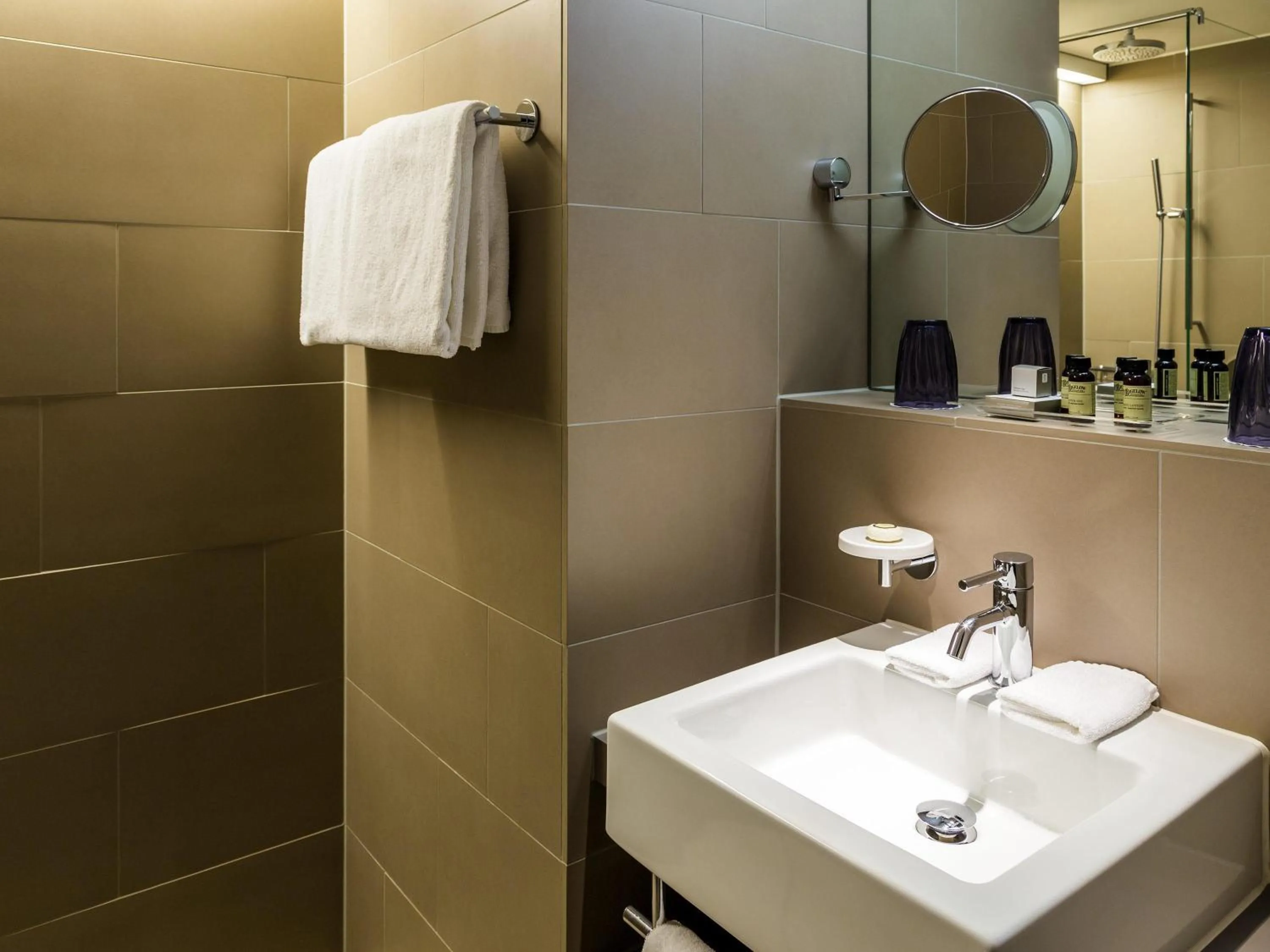 Bedroom in Pullman Basel Europe