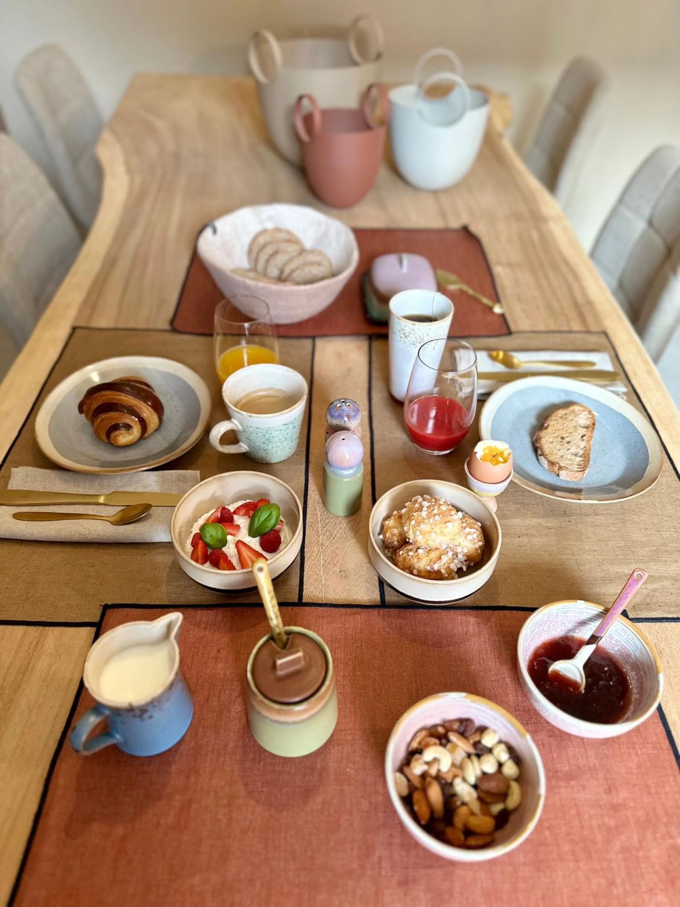 Food and drinks in LA DEMEURE