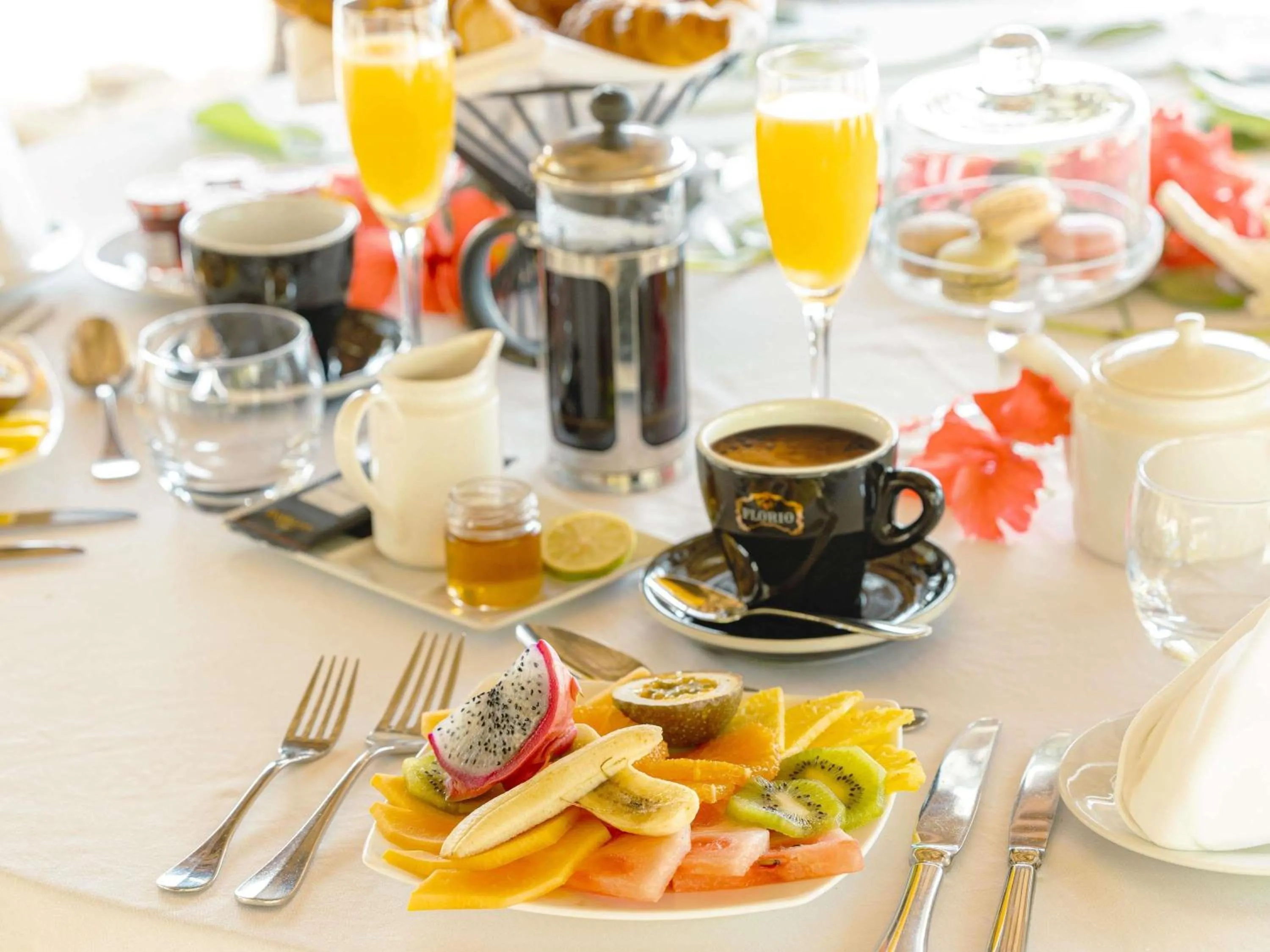 Restaurant/places to eat in Sofitel Kia Ora Moorea Beach Resort