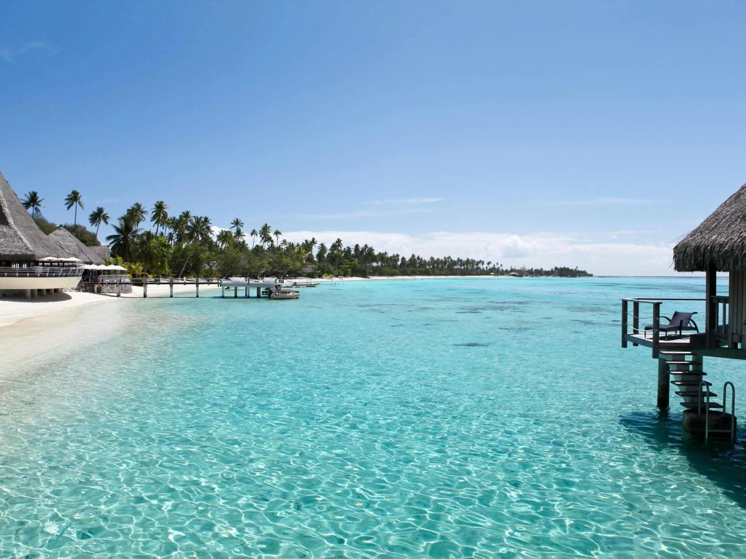 Bedroom in Sofitel Kia Ora Moorea Beach Resort