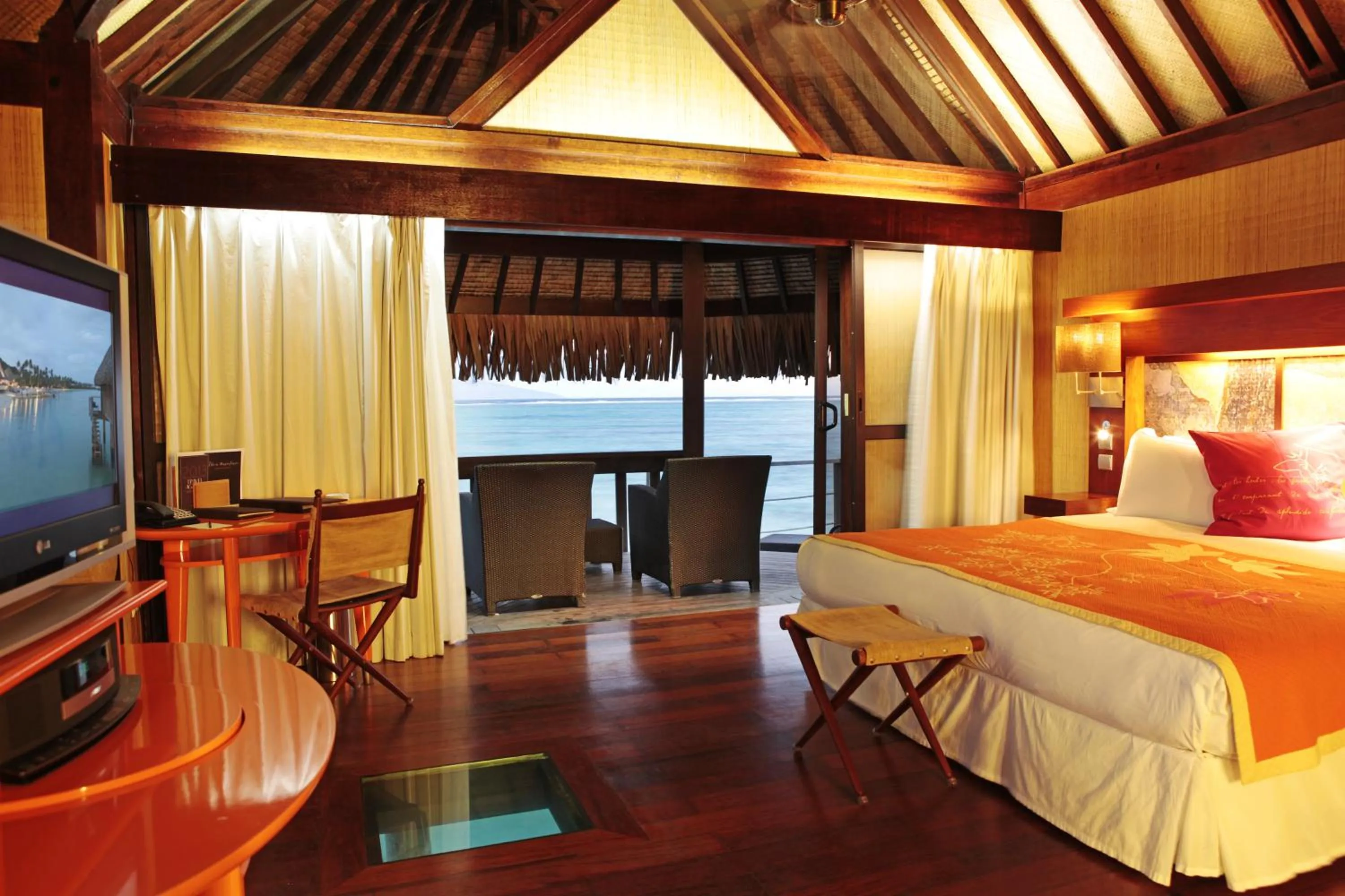 Photo of the whole room, Bed in Sofitel Kia Ora Moorea Beach Resort