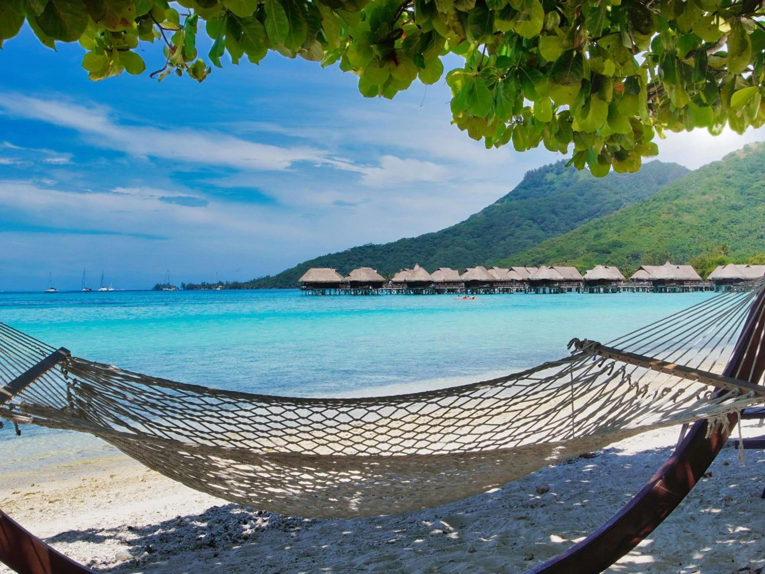 Bedroom in Sofitel Kia Ora Moorea Beach Resort